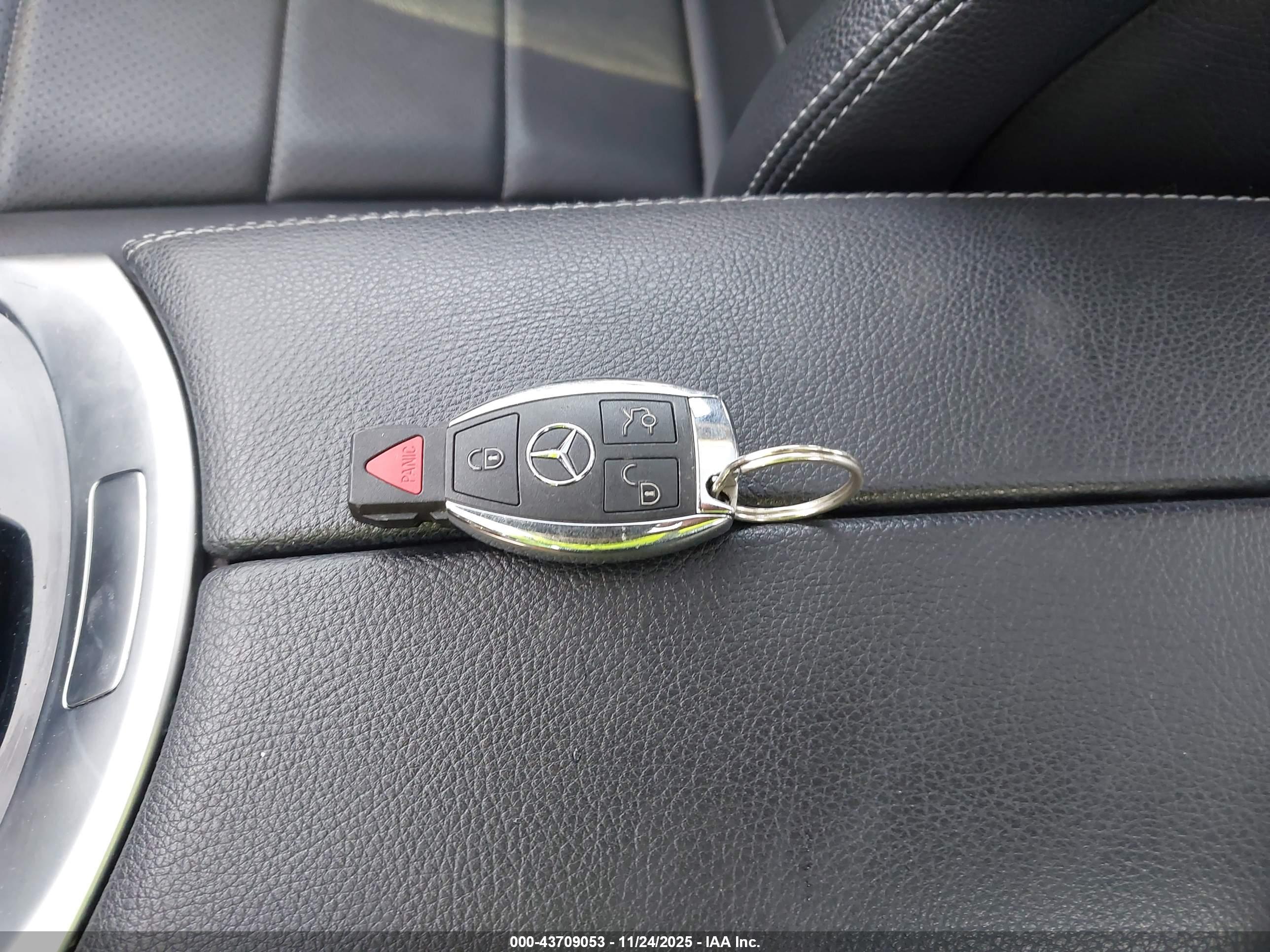 MERCEDES-BENZ C image 11