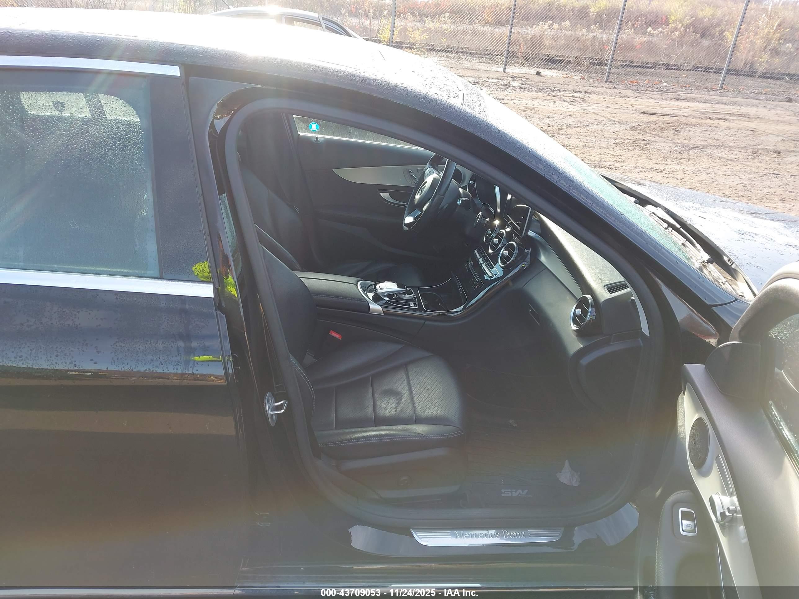 MERCEDES-BENZ C image 5