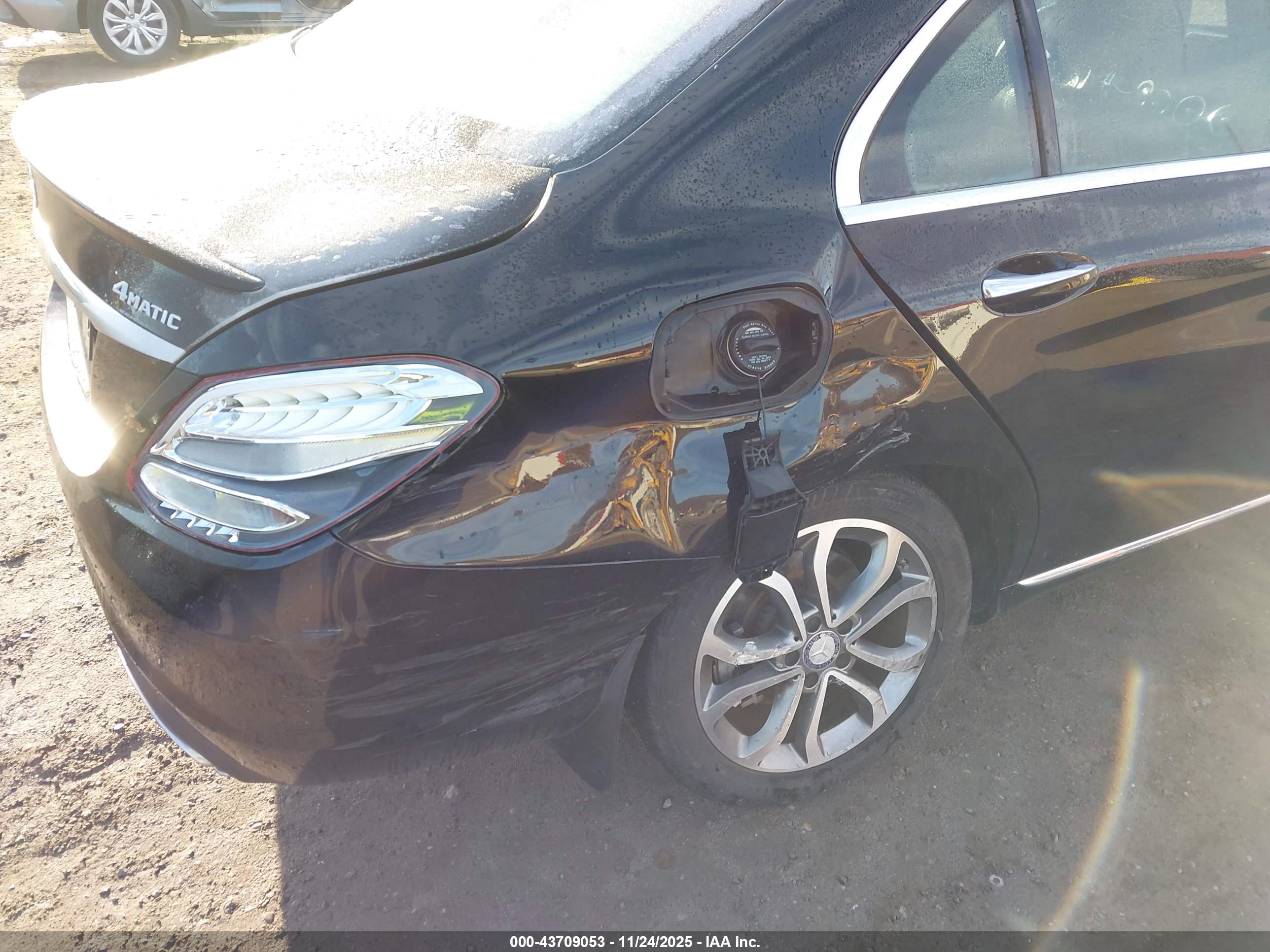 MERCEDES-BENZ C image 6