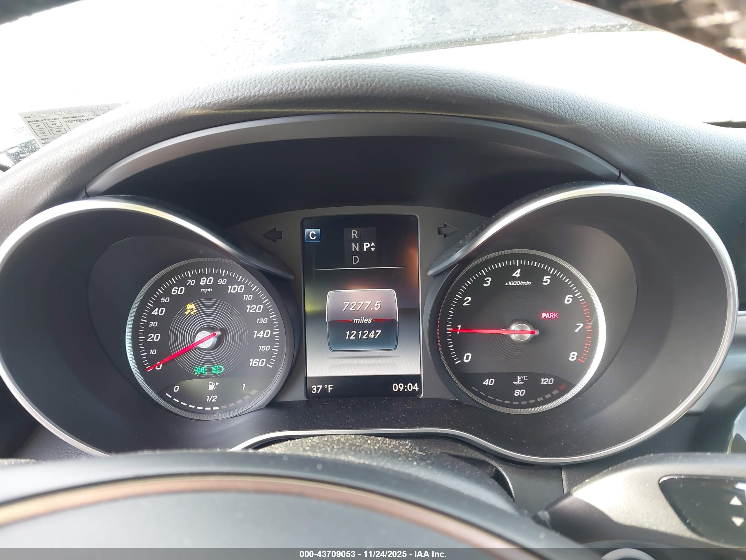 MERCEDES-BENZ C image 7