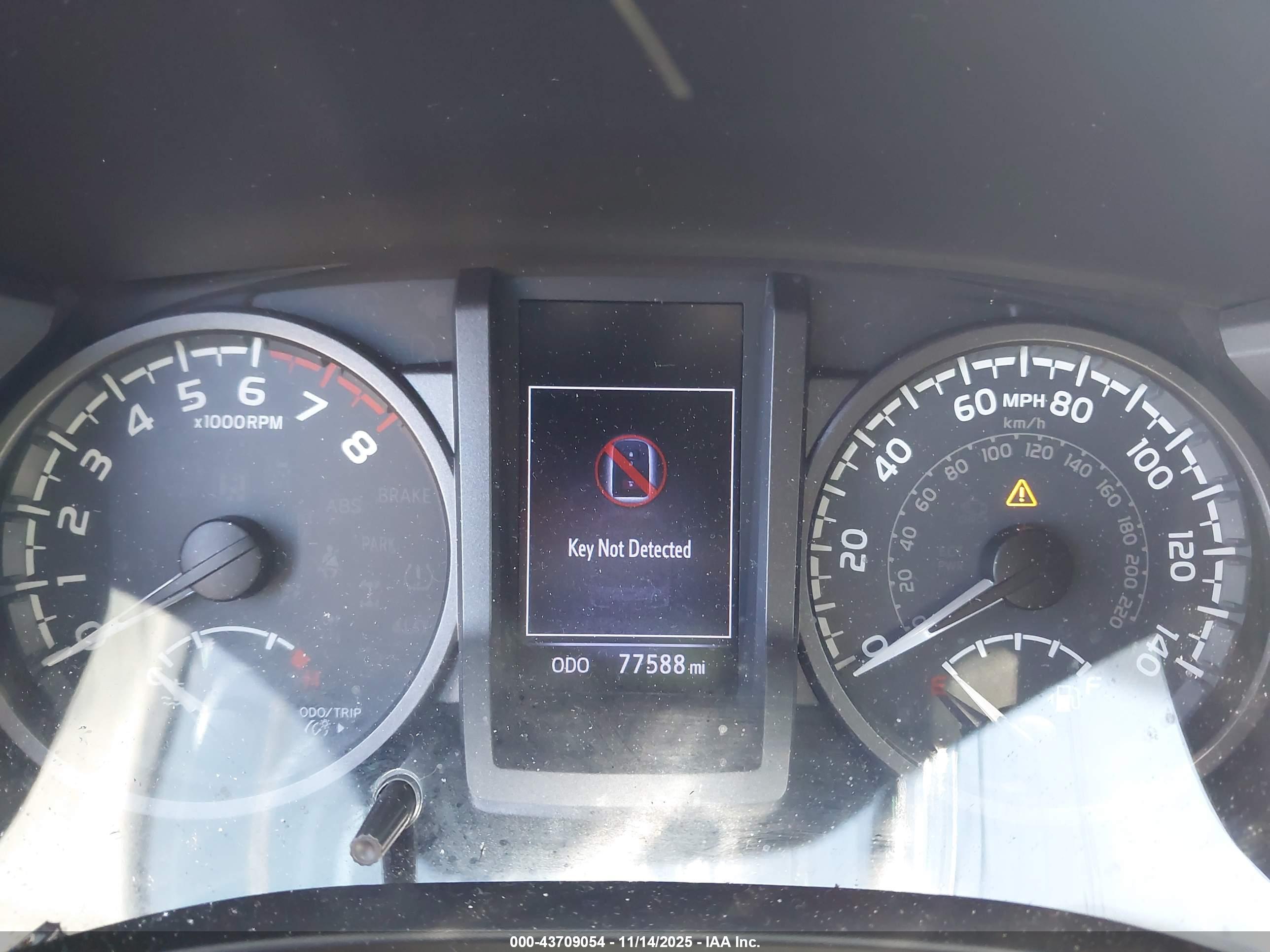 TOYOTA TACOMA image 7
