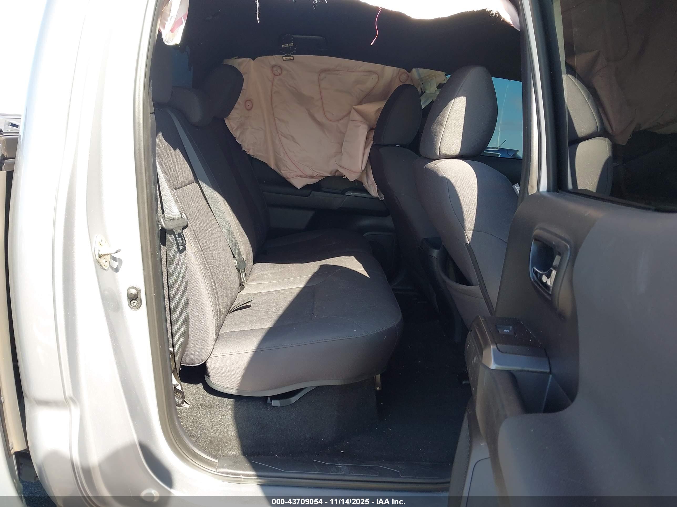 TOYOTA TACOMA image 8