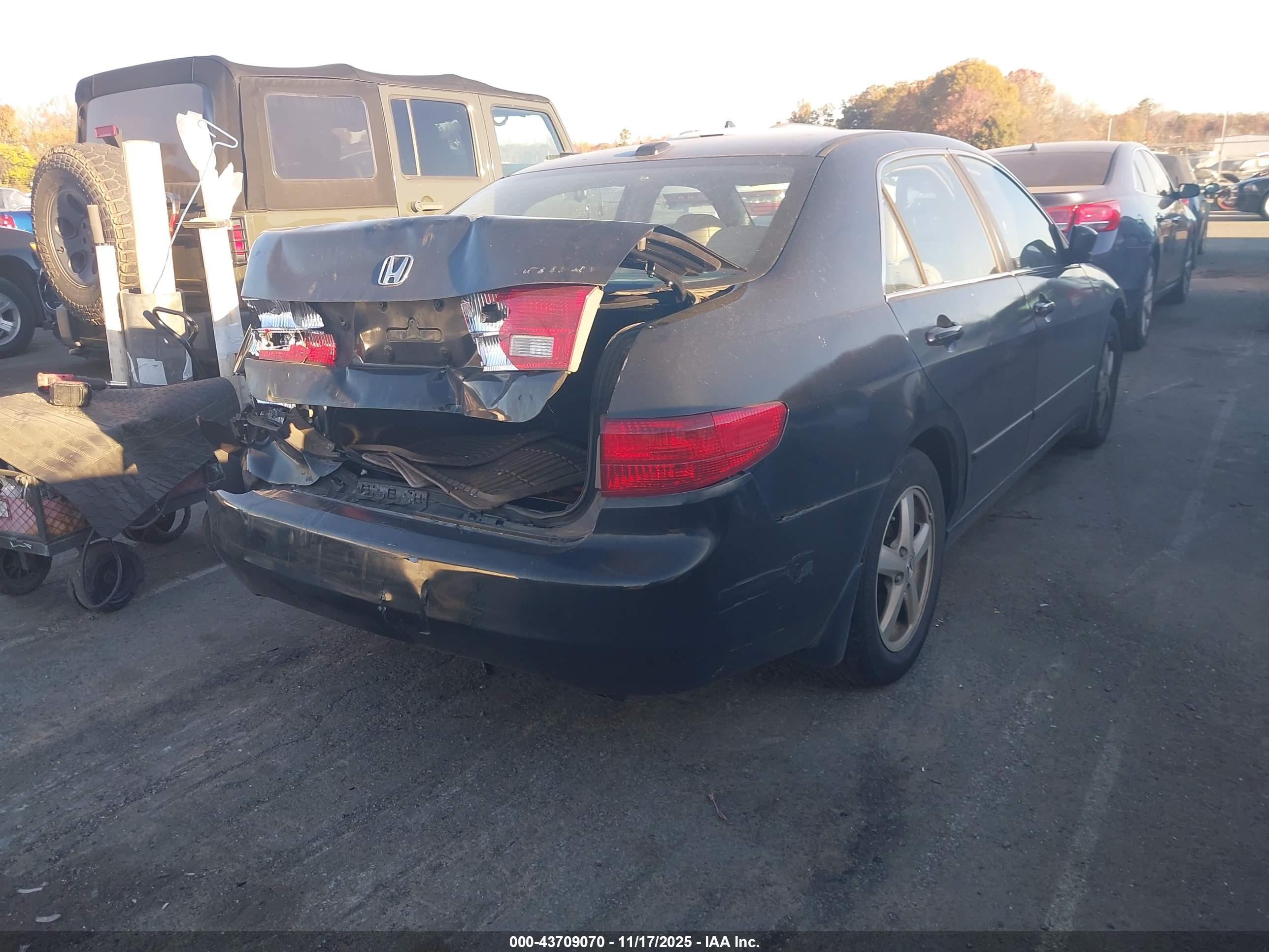 HONDA ACCORD image 4