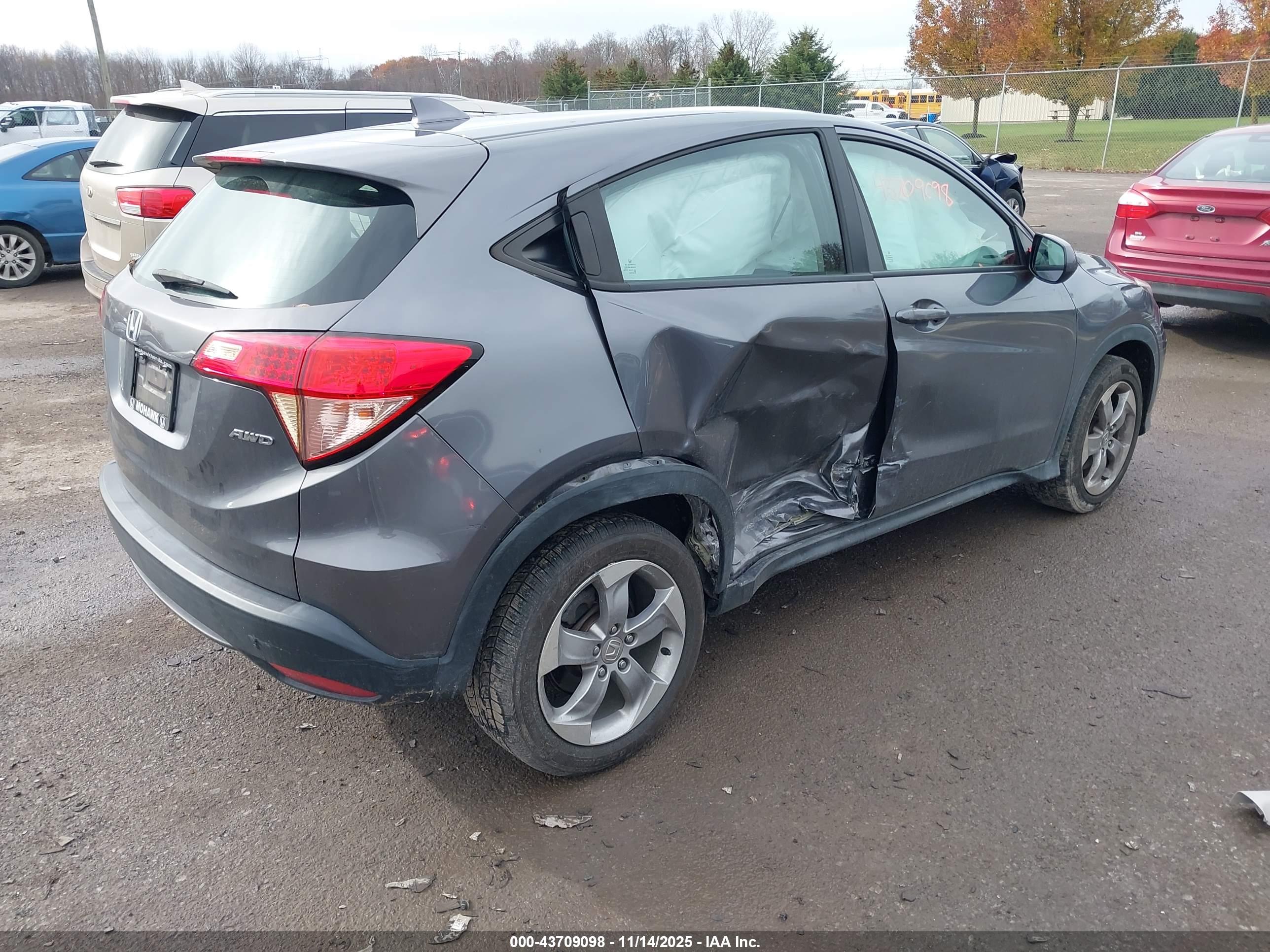 HONDA HR-V image 4