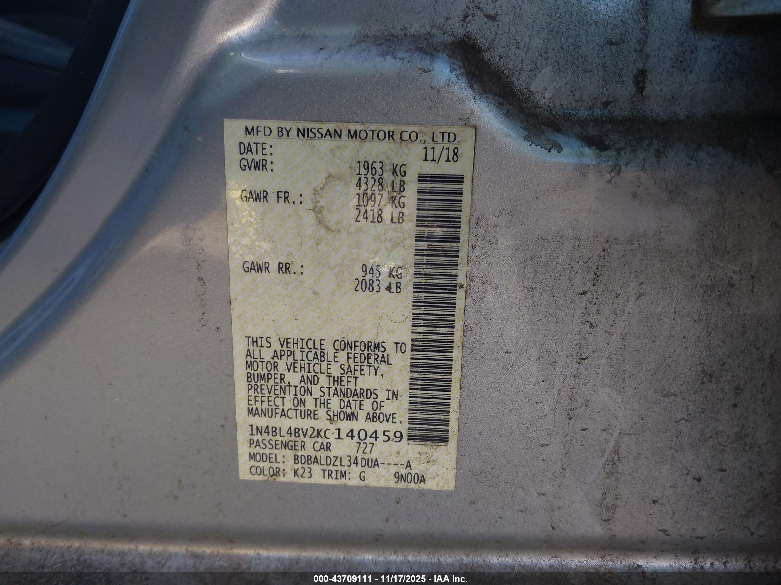 NISSAN ALTIMA image 9