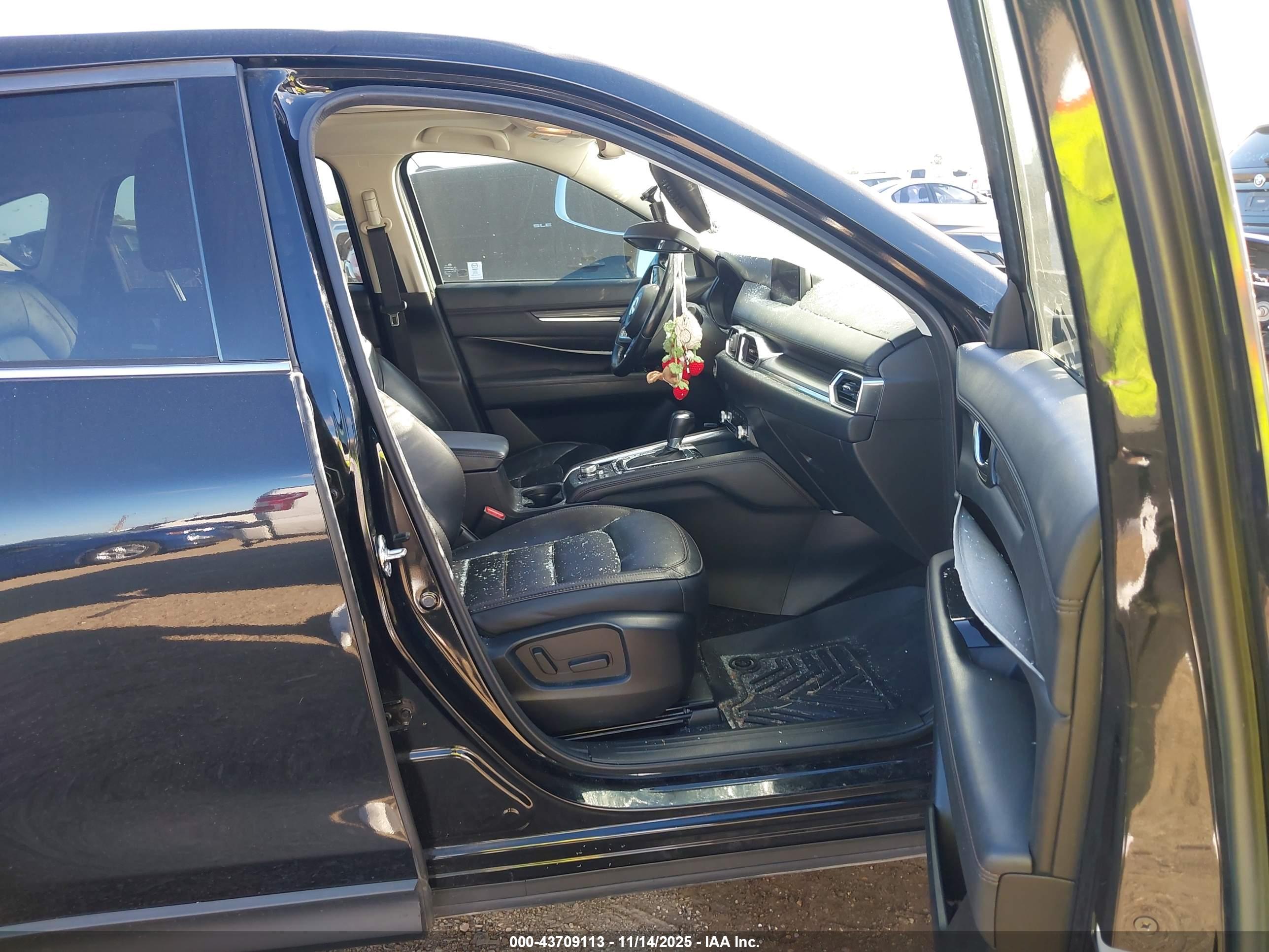 MAZDA CX-5 image 5