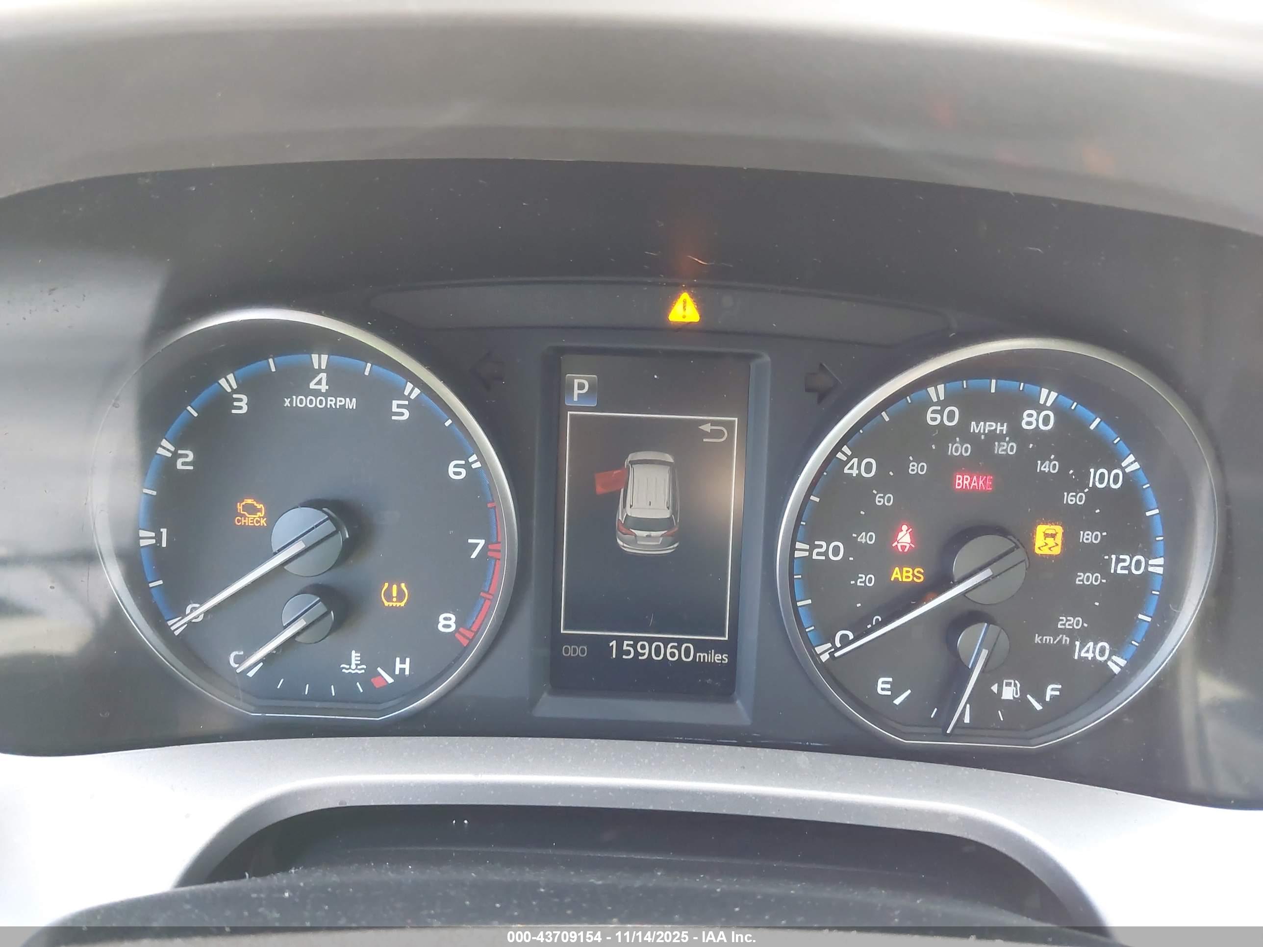 TOYOTA RAV4 image 7