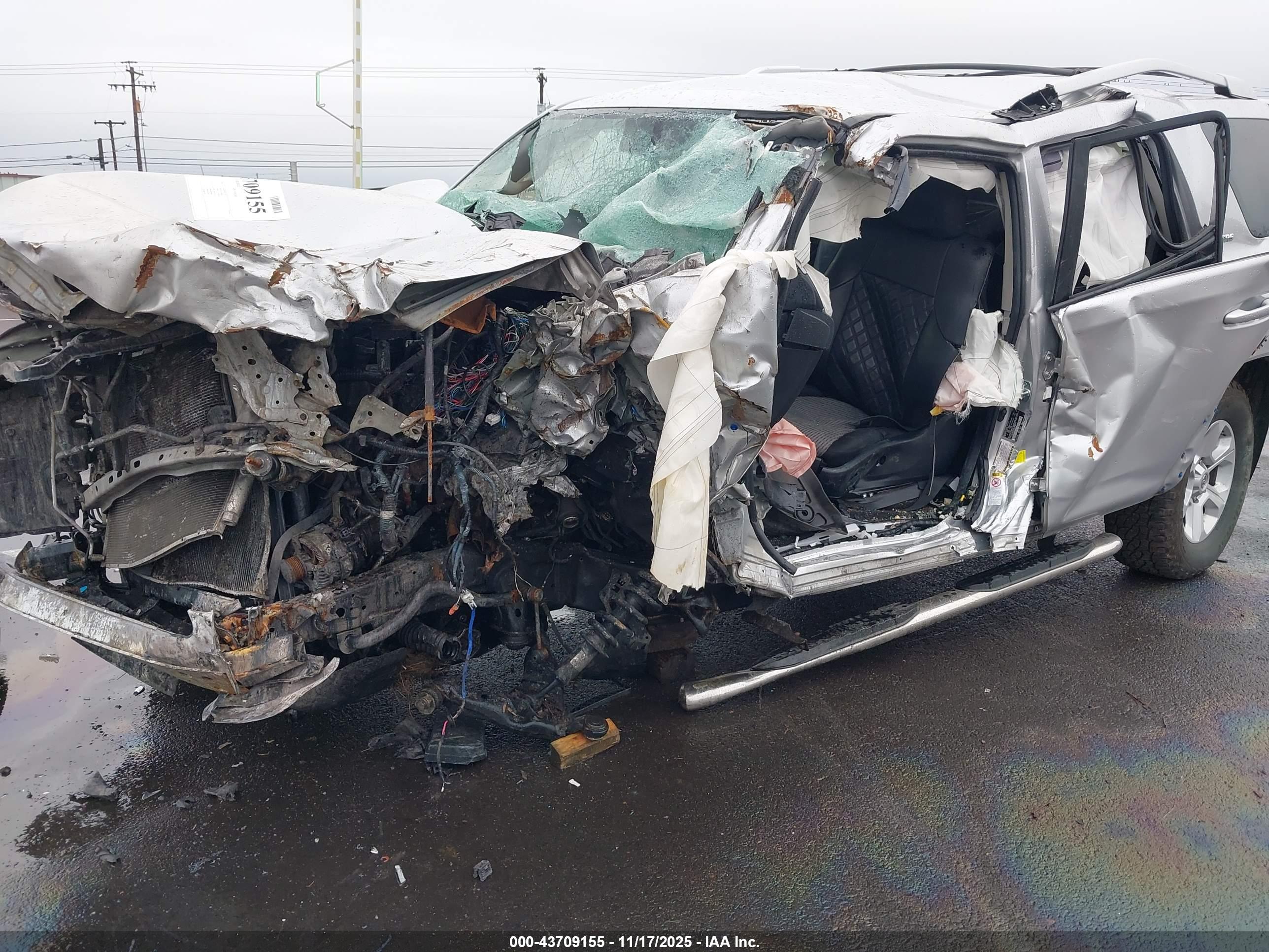 TOYOTA 4RUNNER image 6