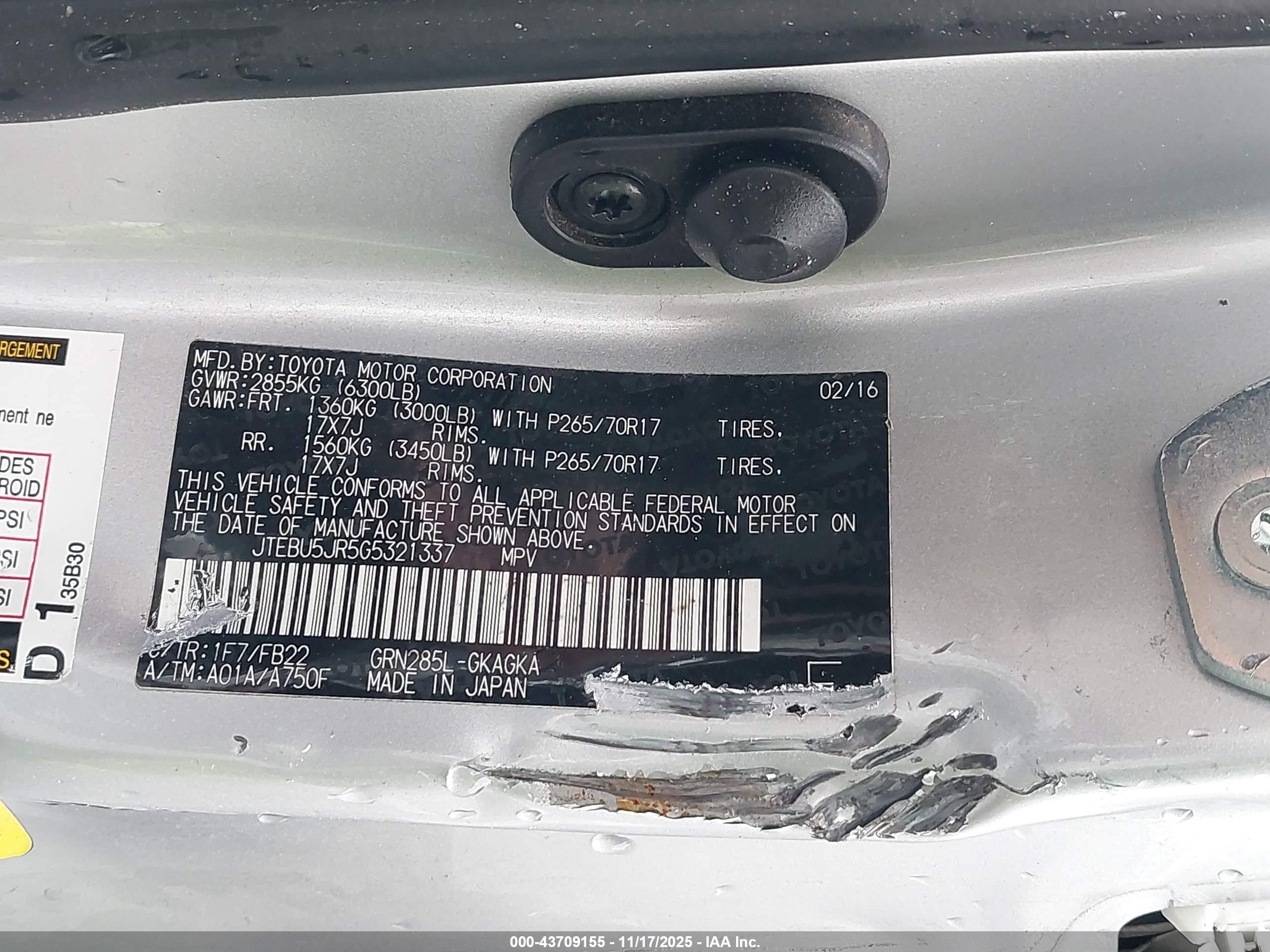 TOYOTA 4RUNNER image 9