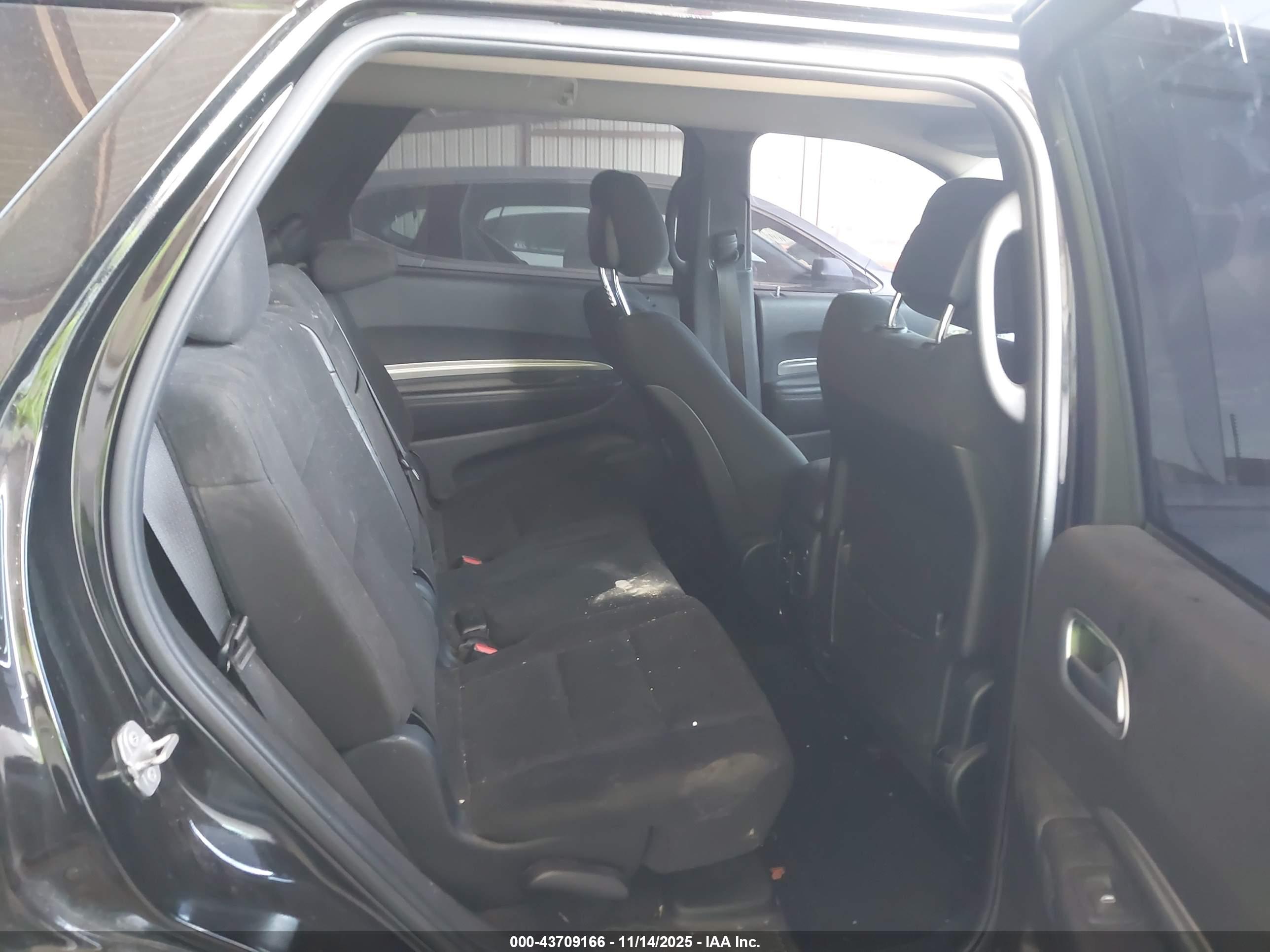 DODGE DURANGO image 8