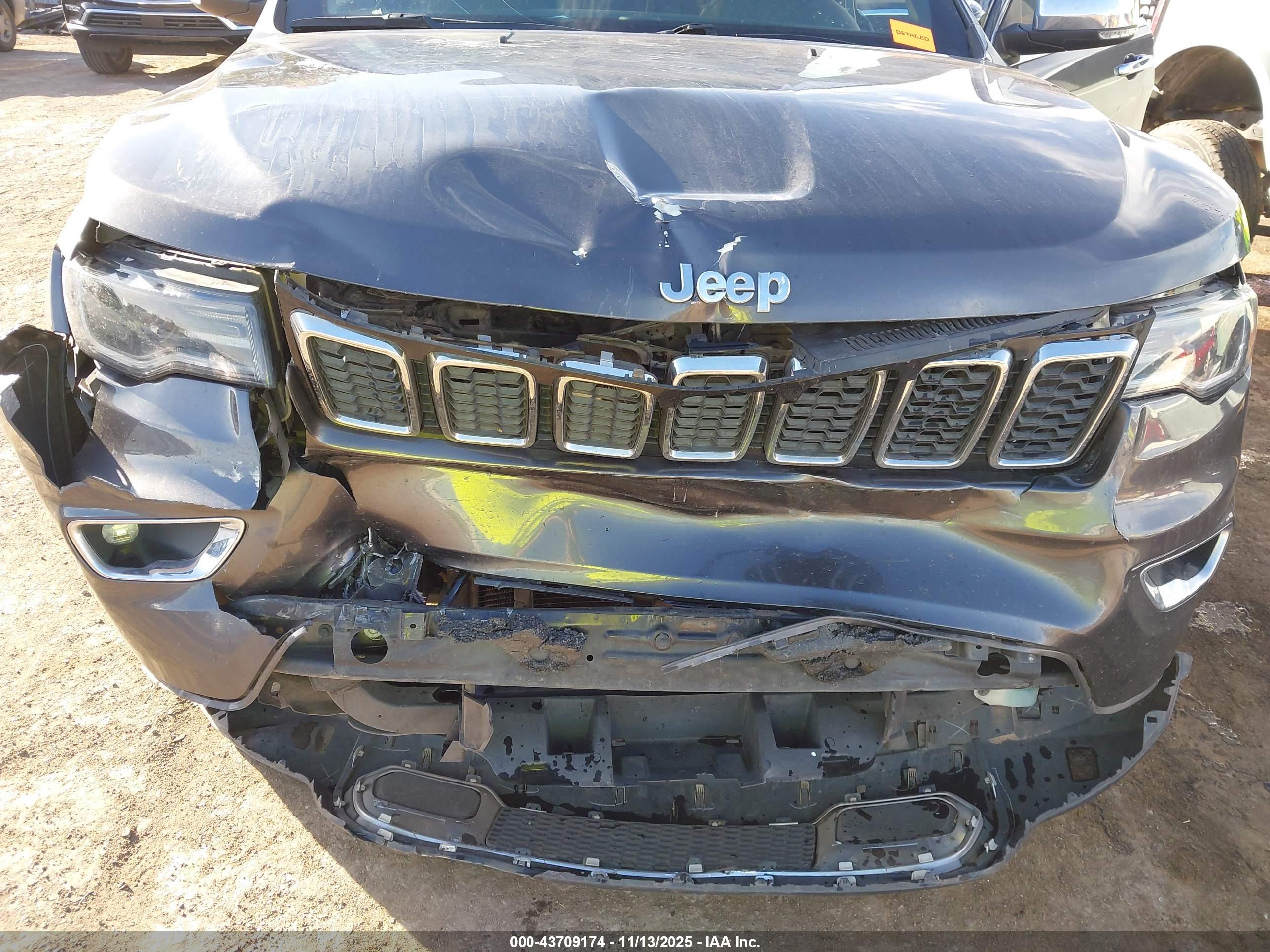 JEEP GRAND image 6