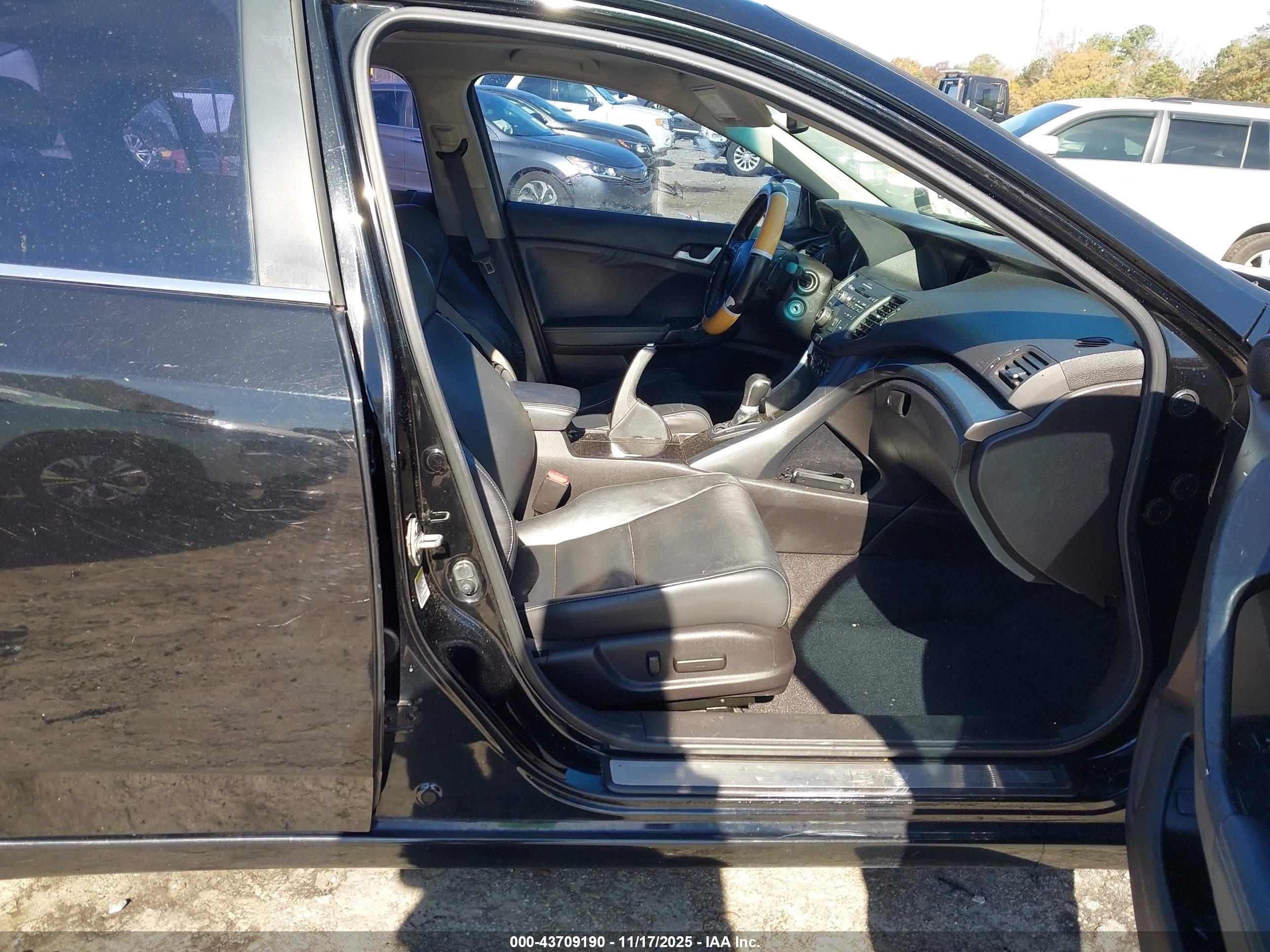ACURA TSX image 5