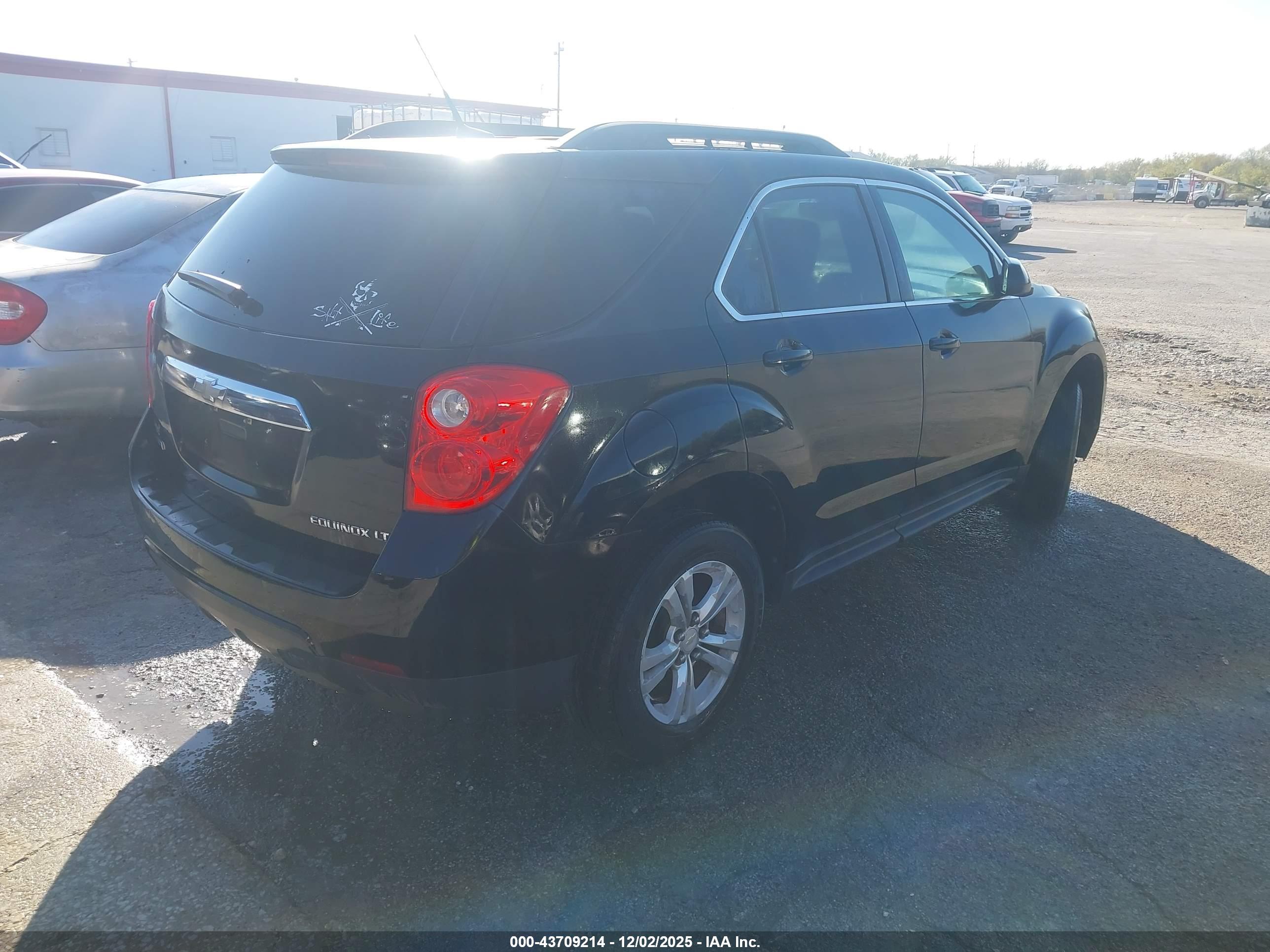 CHEVROLET EQUINOX image 4