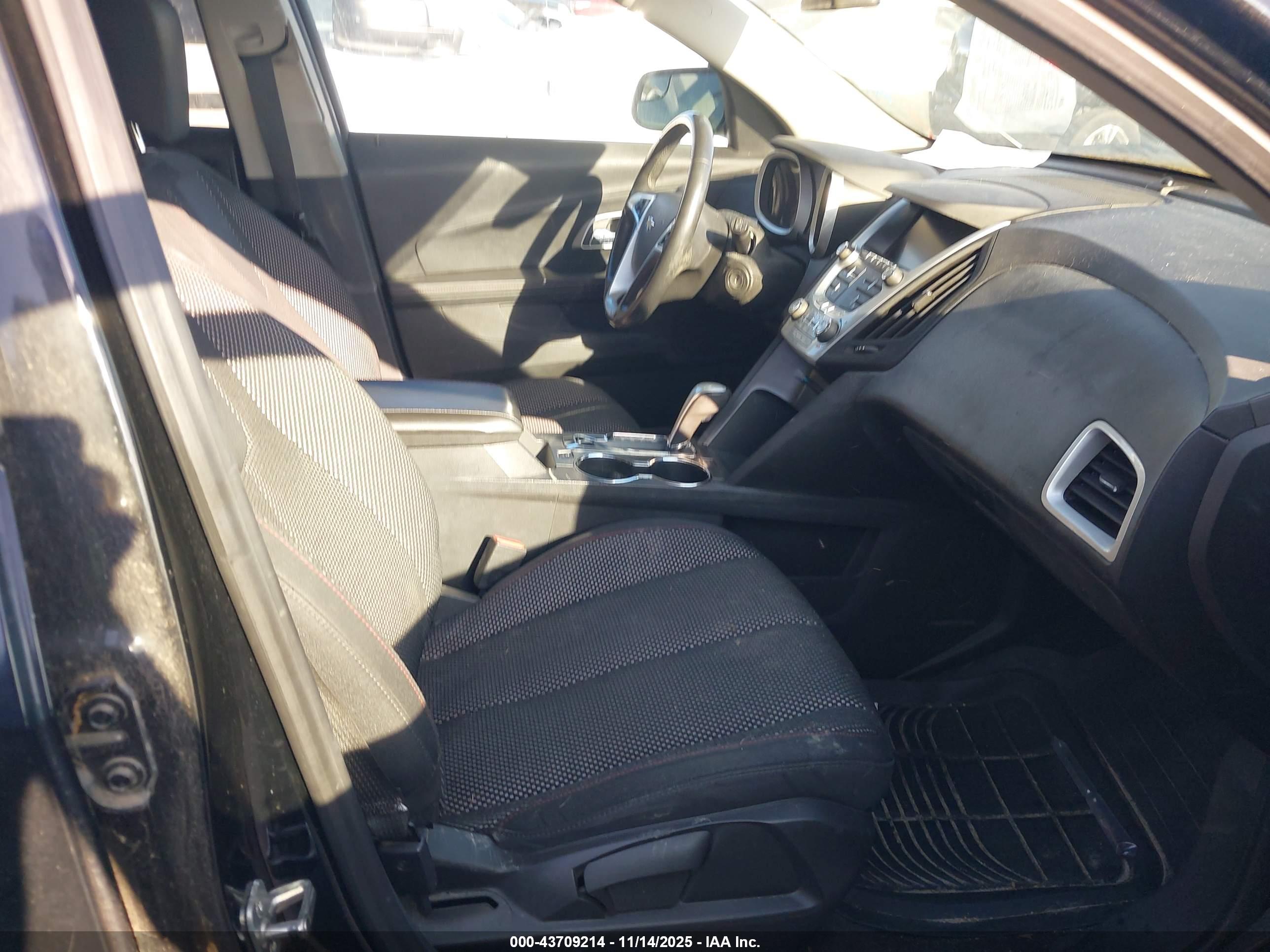 CHEVROLET EQUINOX image 5