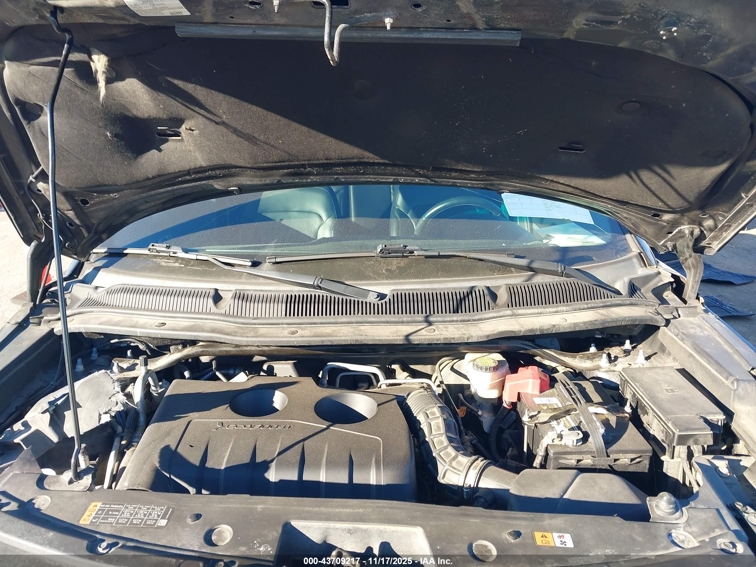 FORD EXPLORER image 10