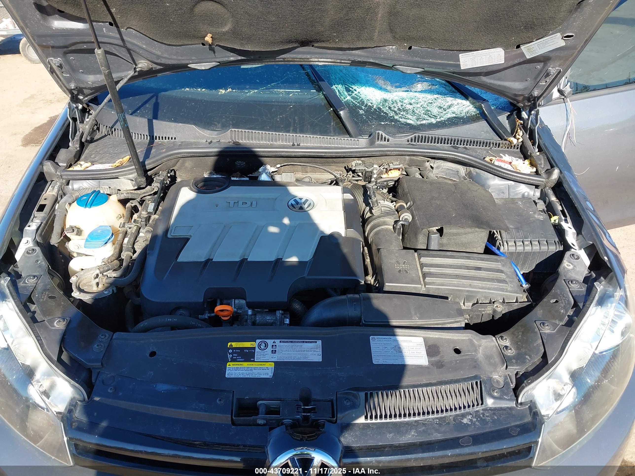 VOLKSWAGEN GOLF image 10