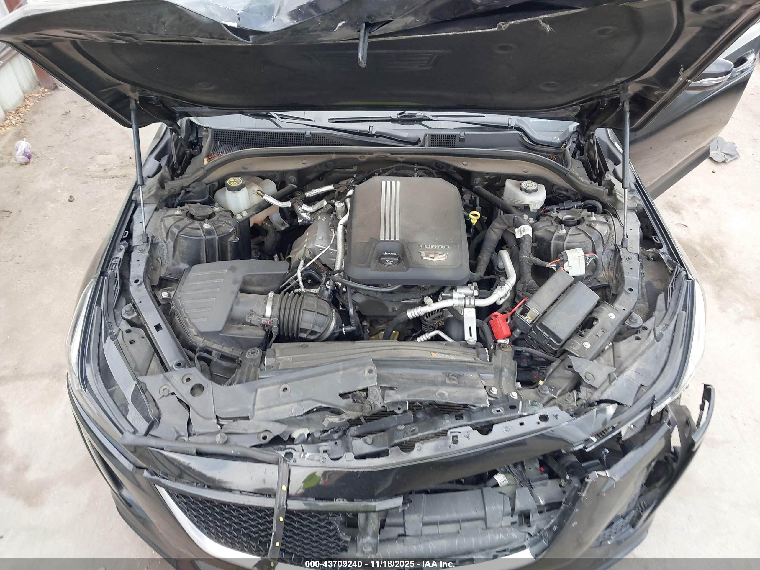 CADILLAC CT5 image 10