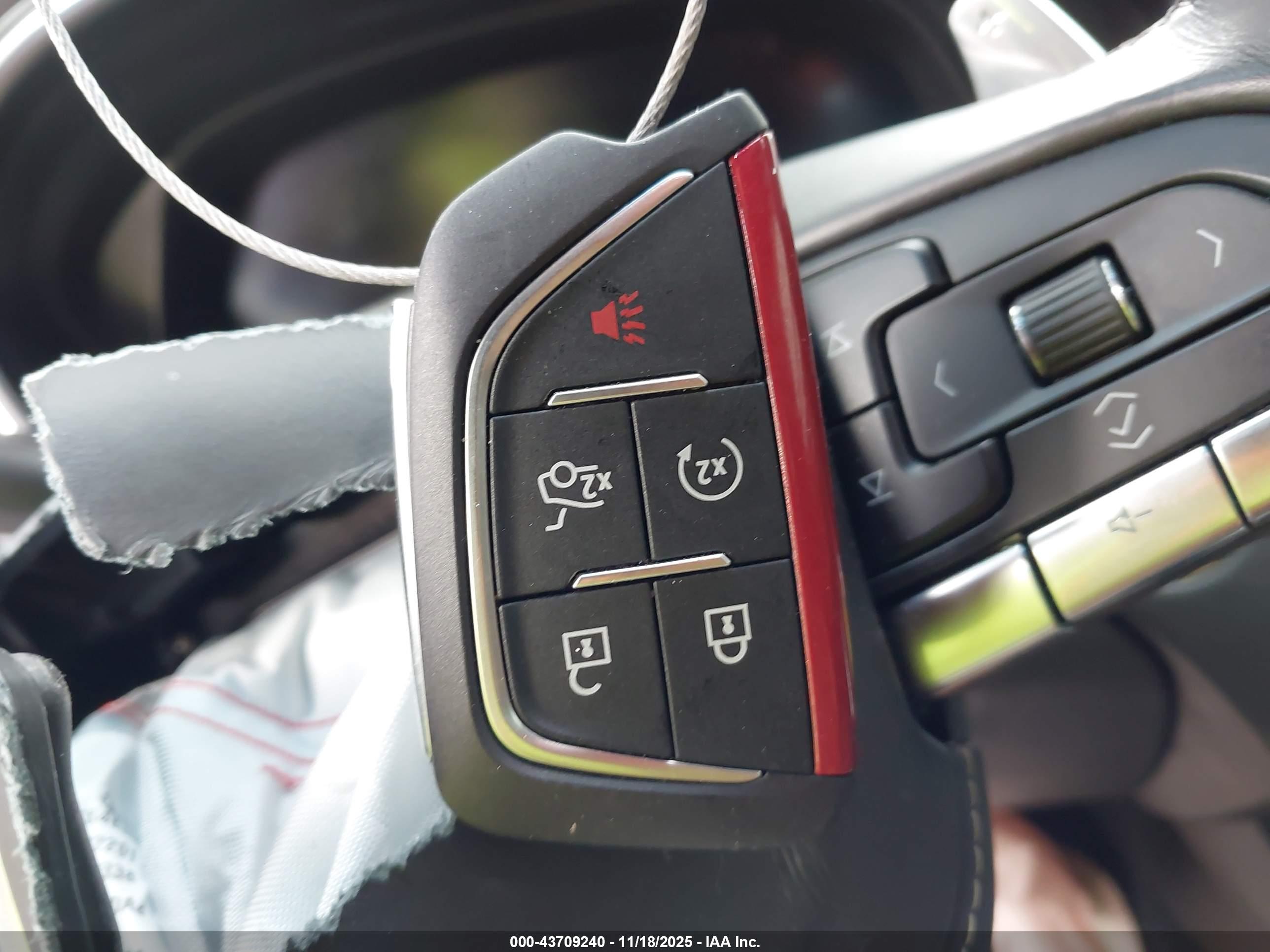 CADILLAC CT5 image 11