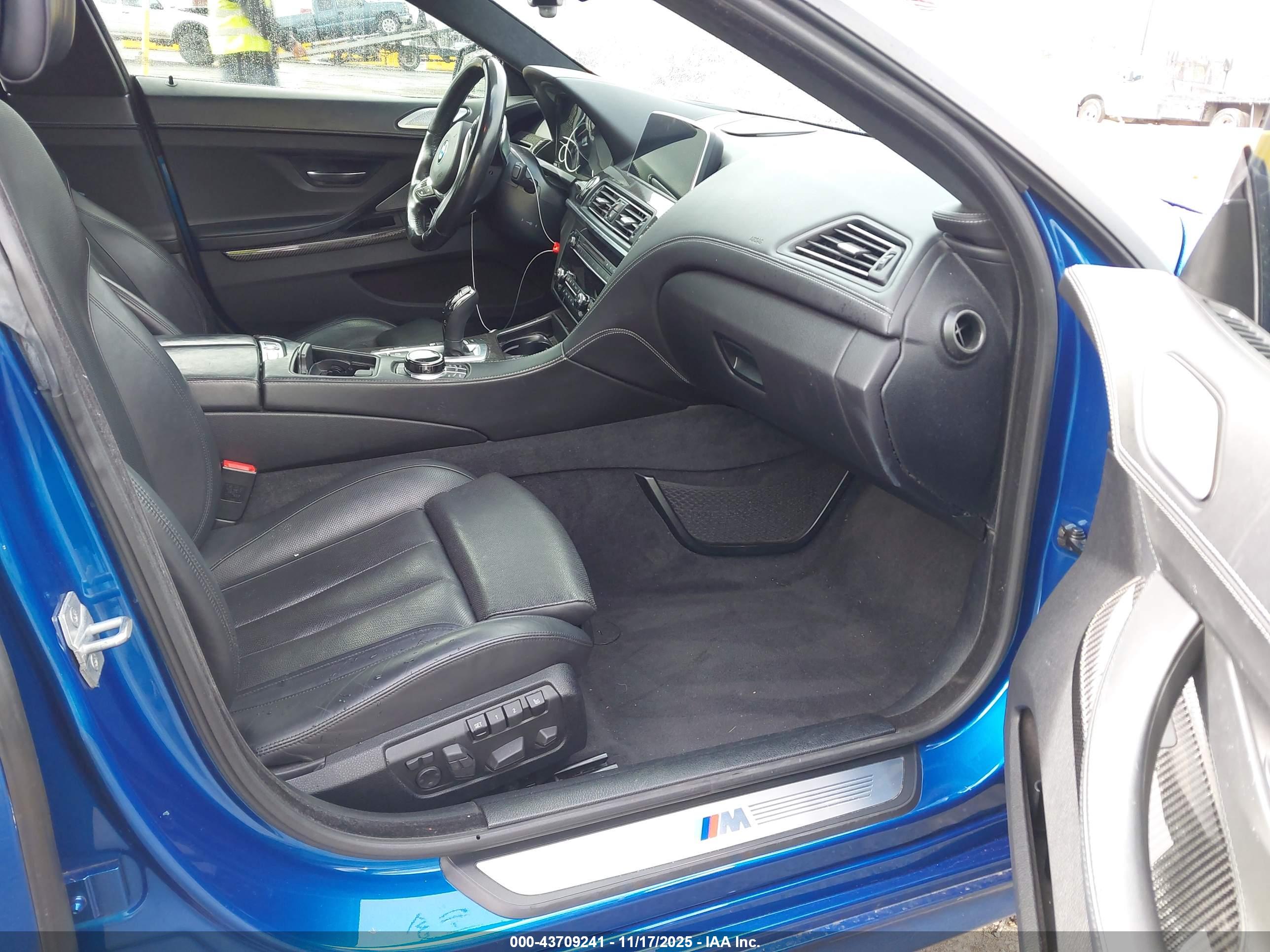 BMW 650I image 5