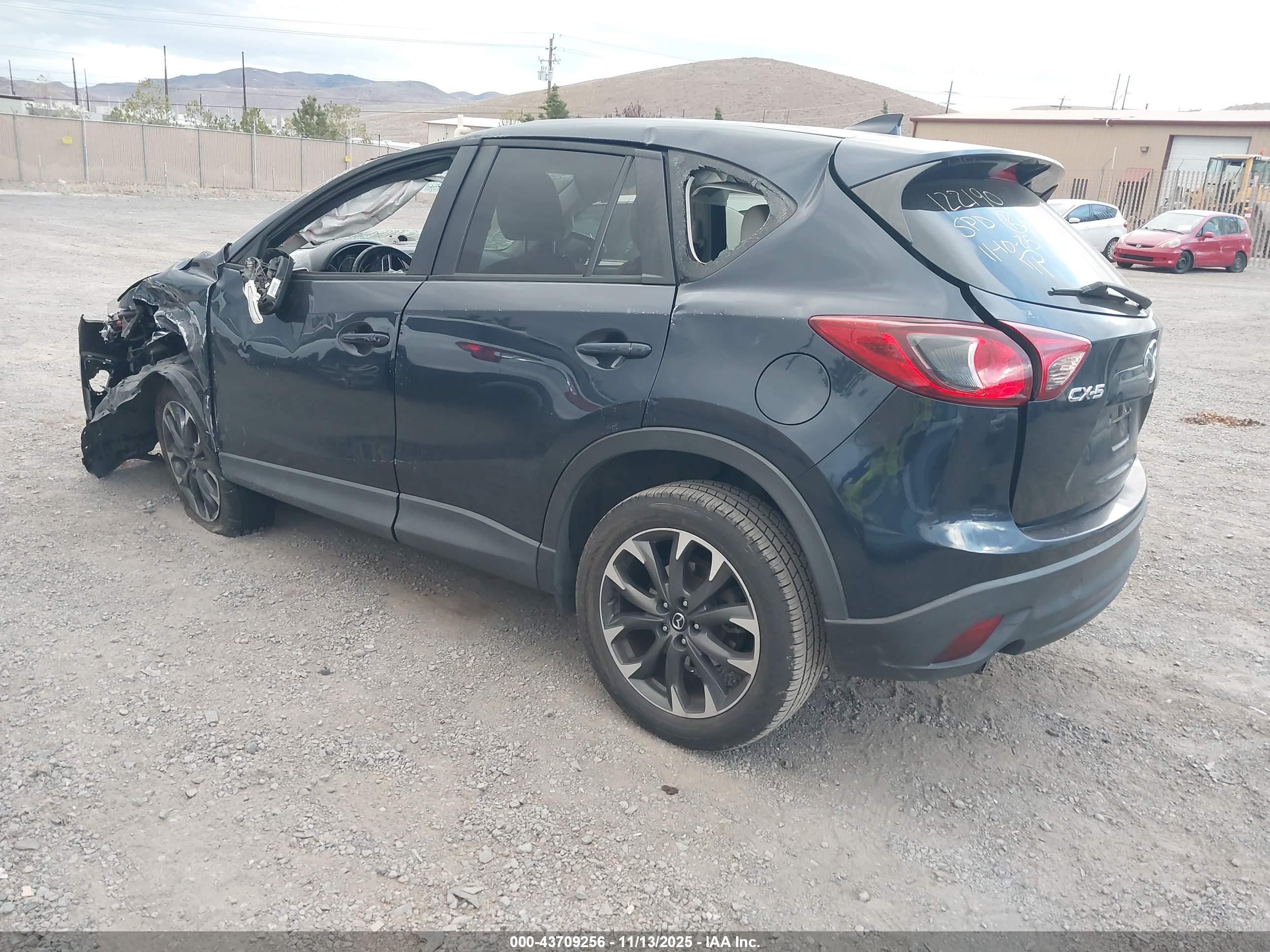 MAZDA CX-5 image 3