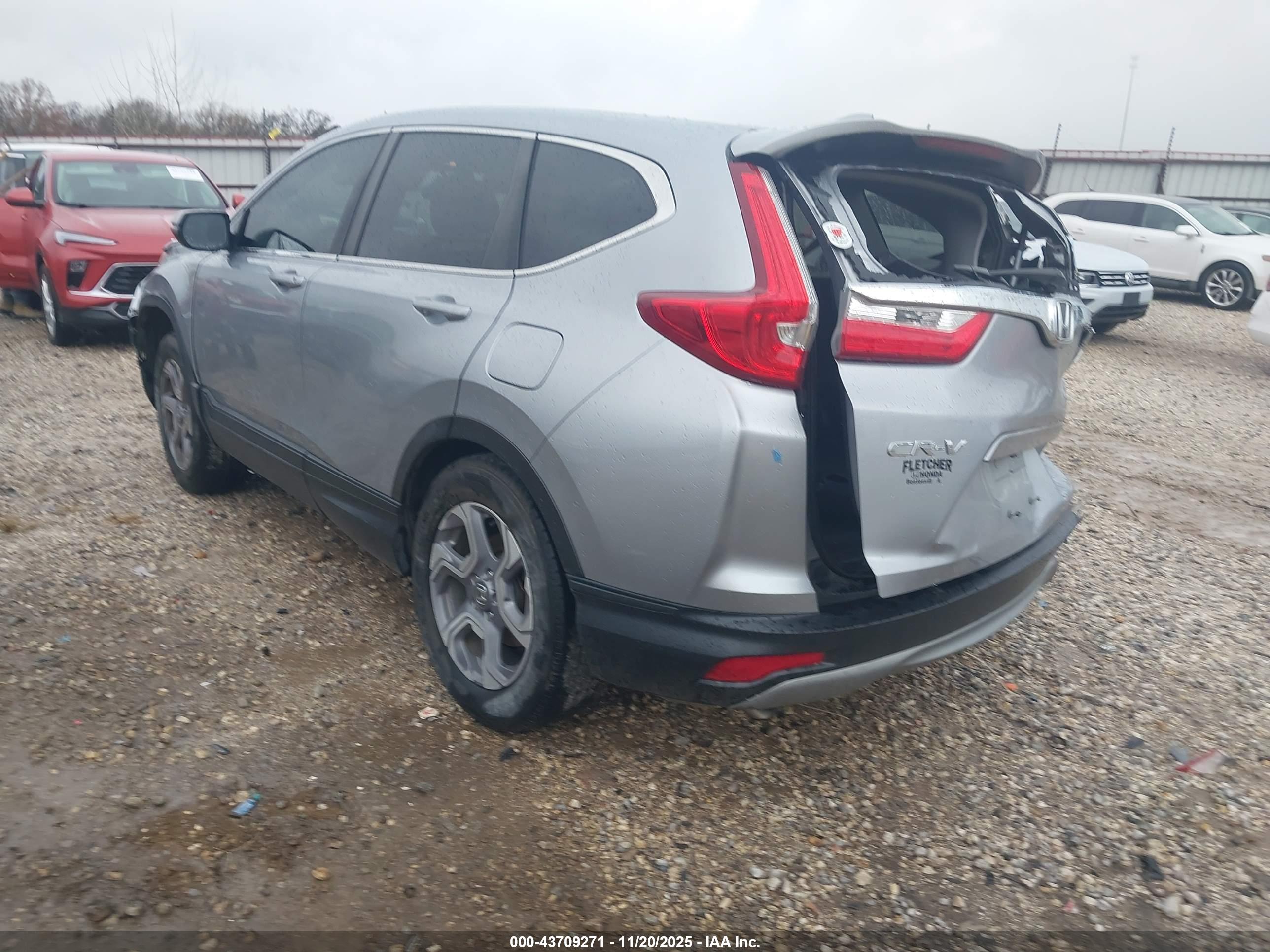 HONDA CR-V image 3