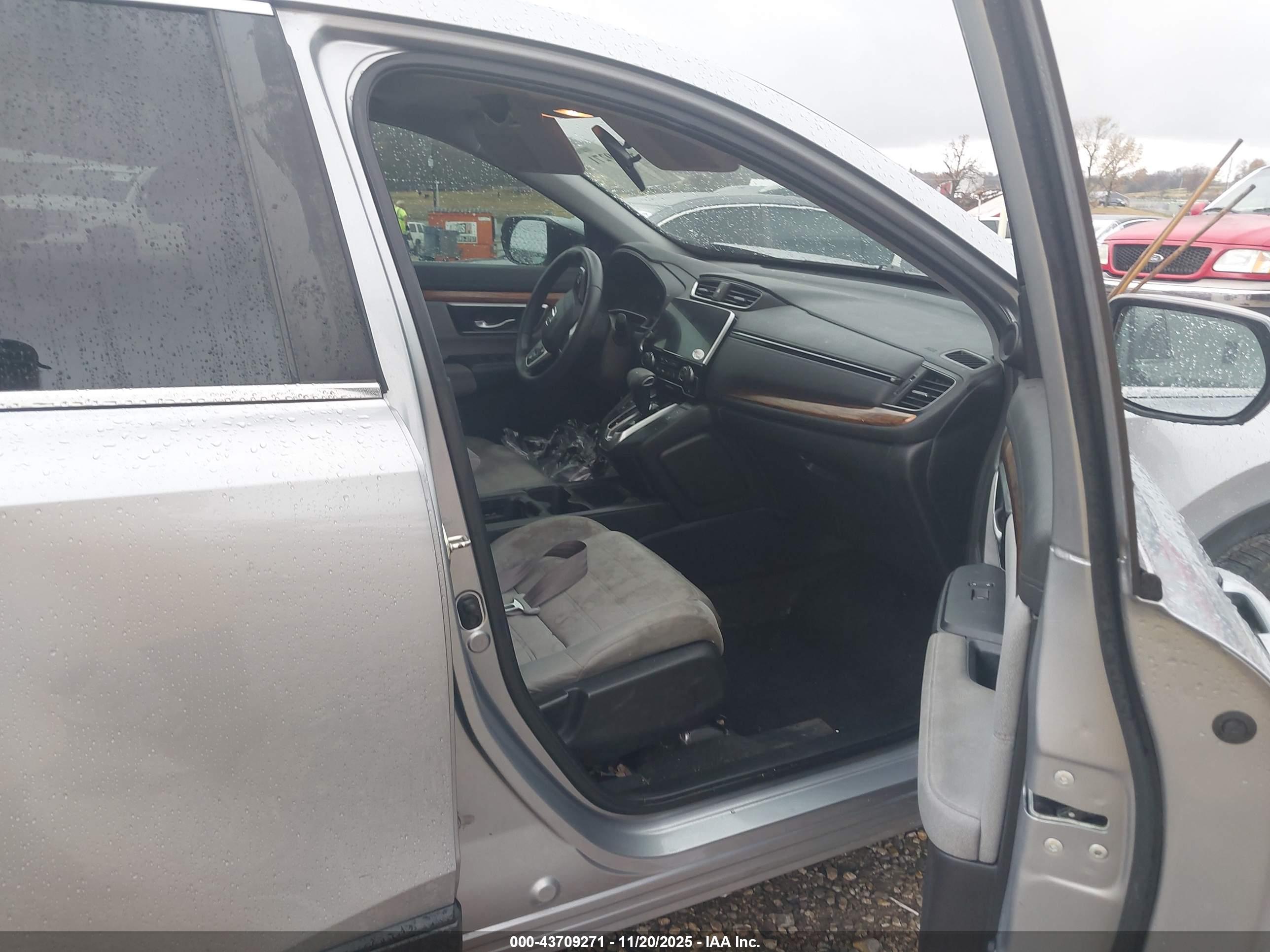 HONDA CR-V image 5