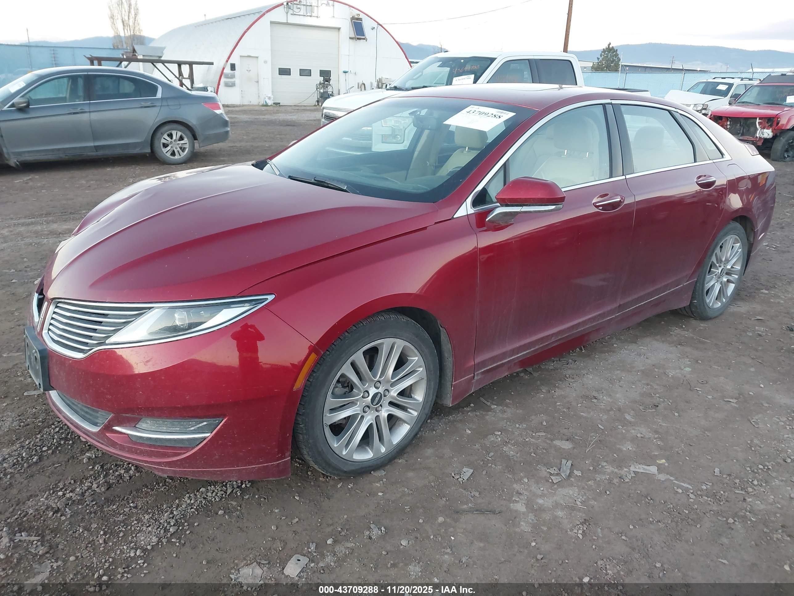 LINCOLN MKZ image 2