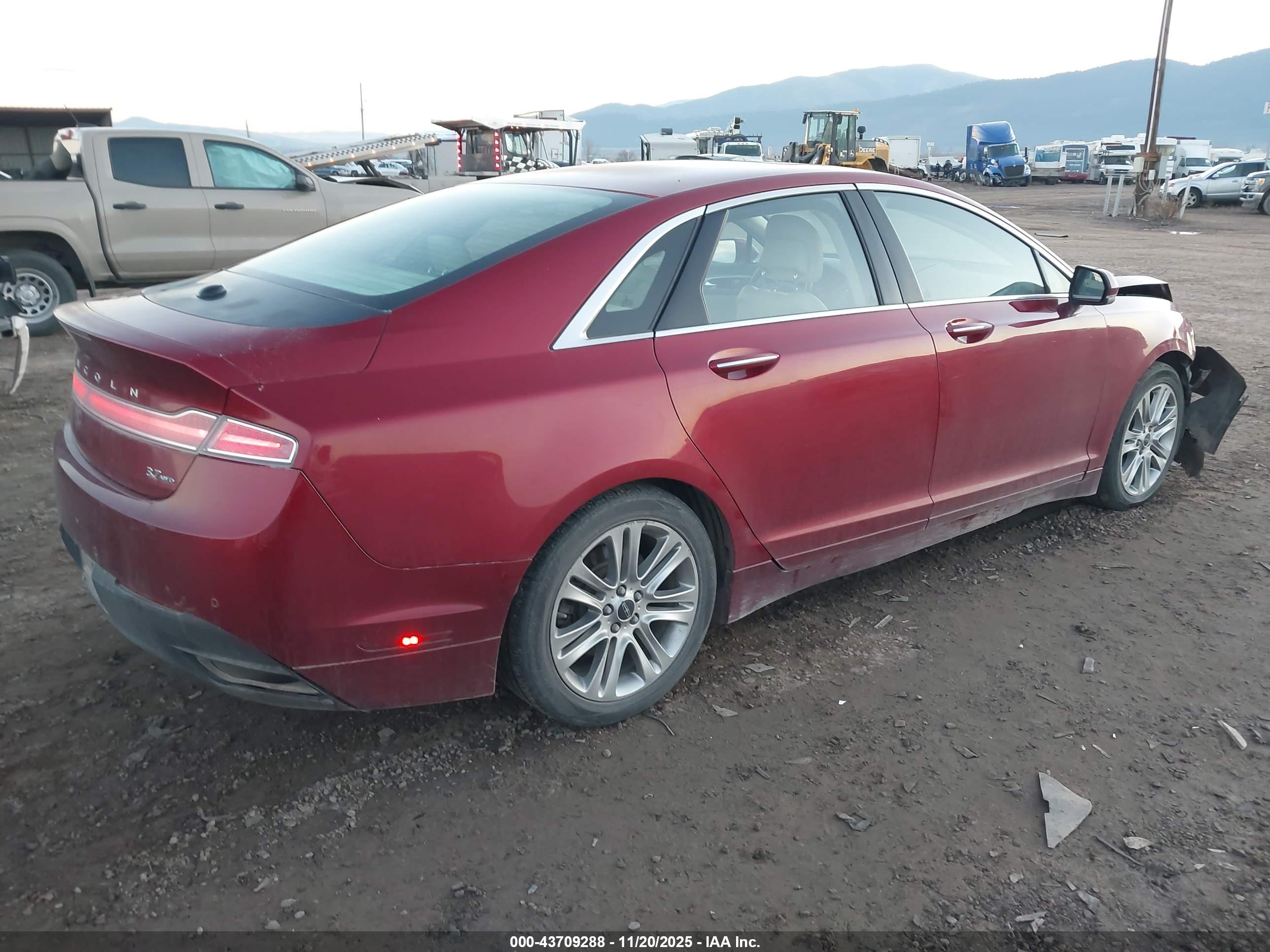 LINCOLN MKZ image 4