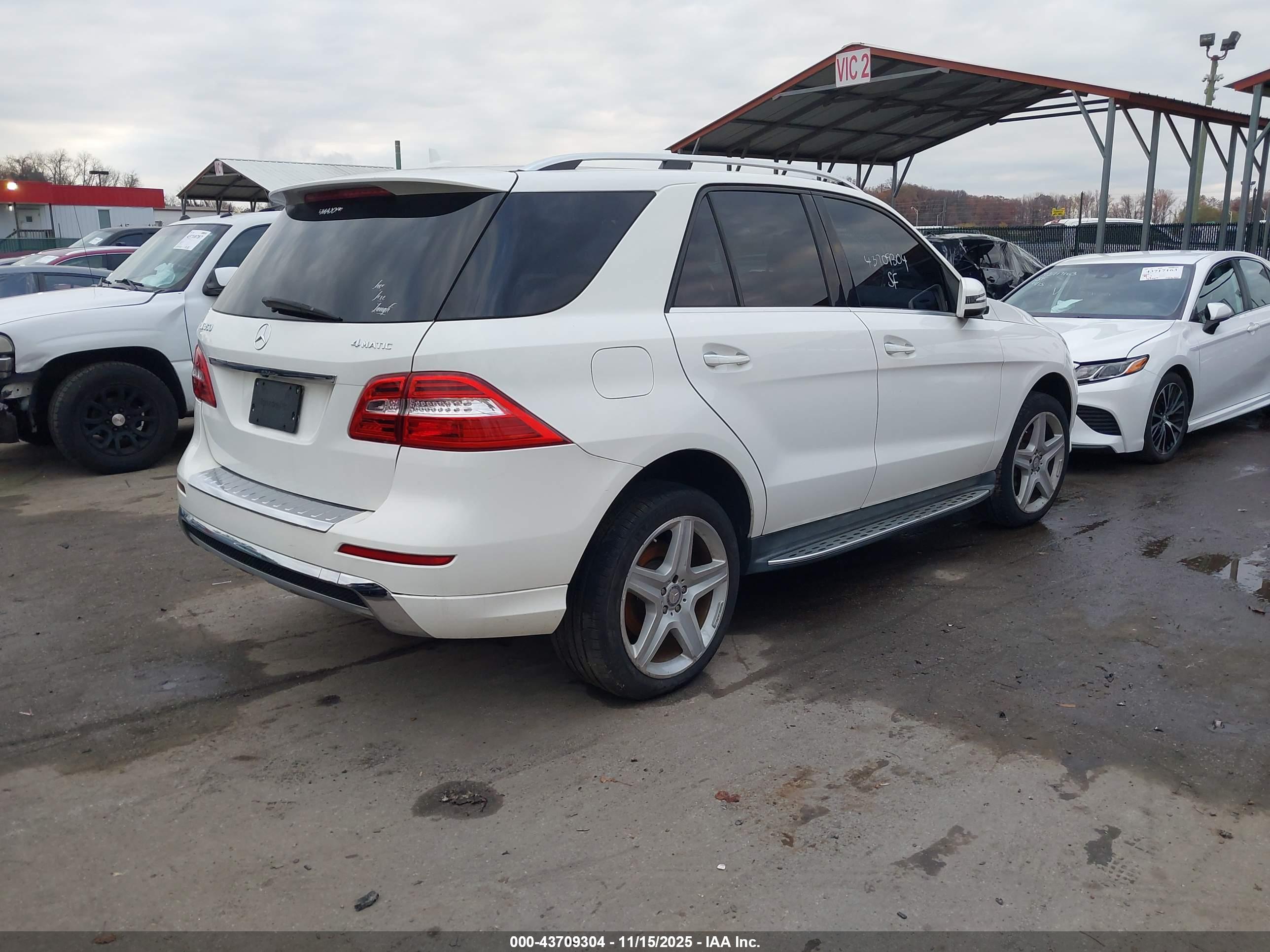 MERCEDES-BENZ ML image 4
