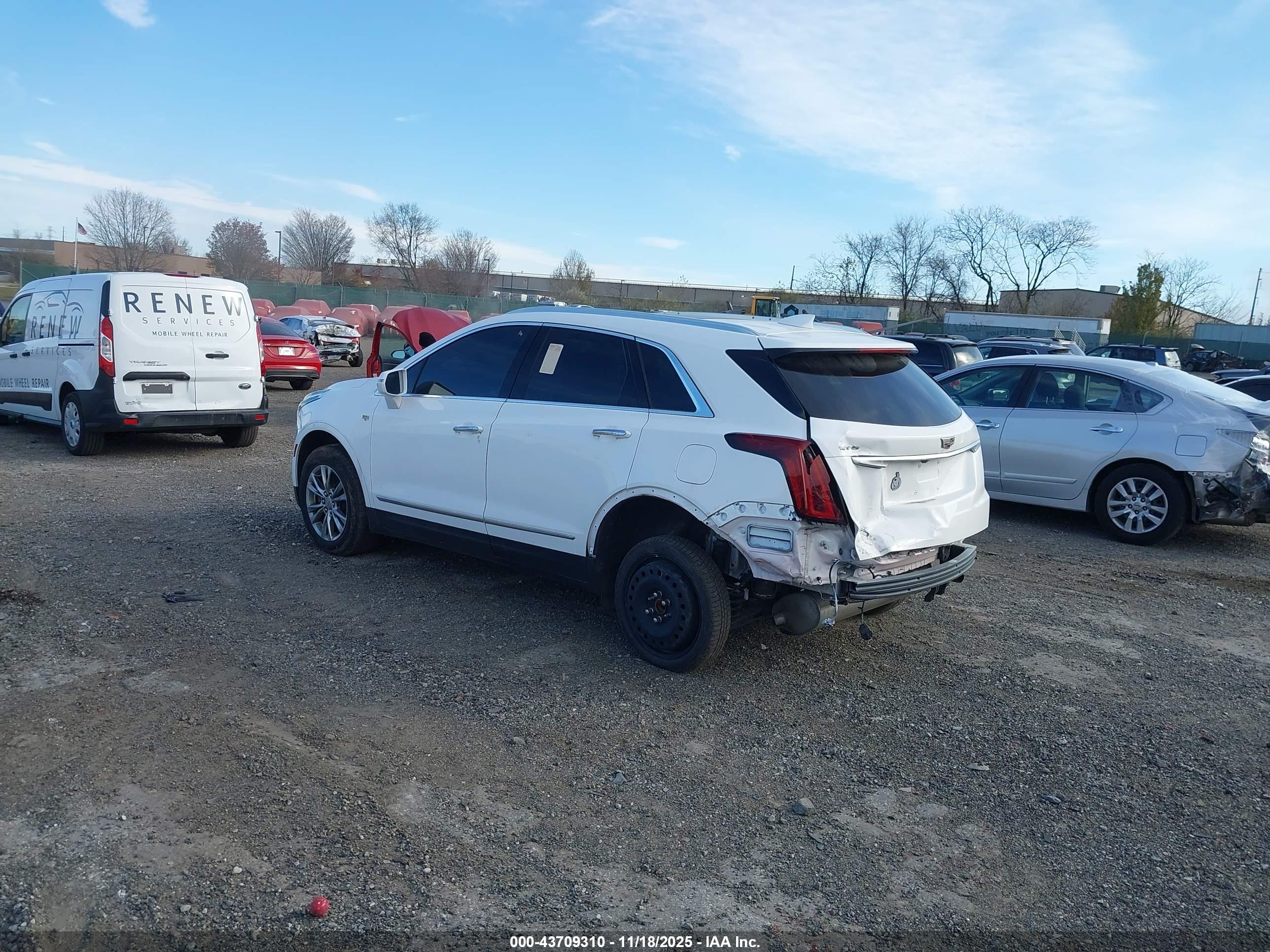 CADILLAC XT5 image 3