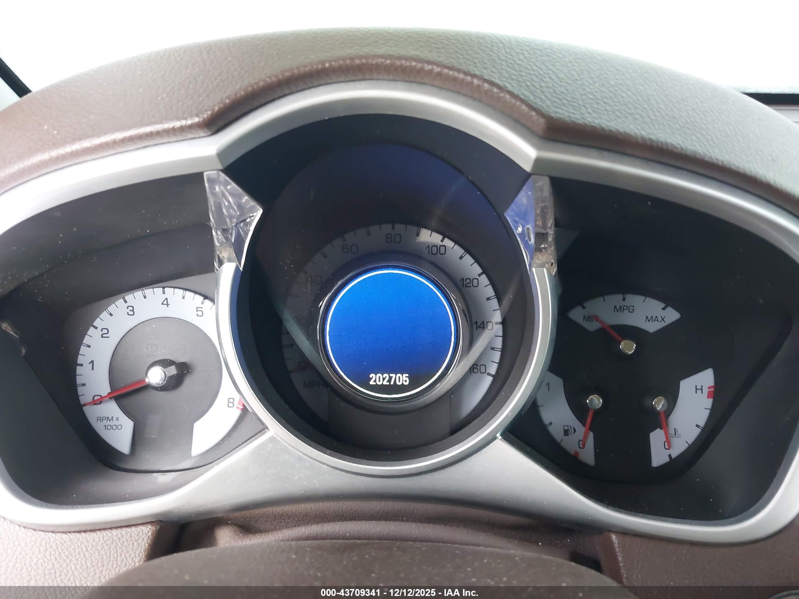 CADILLAC SRX image 7