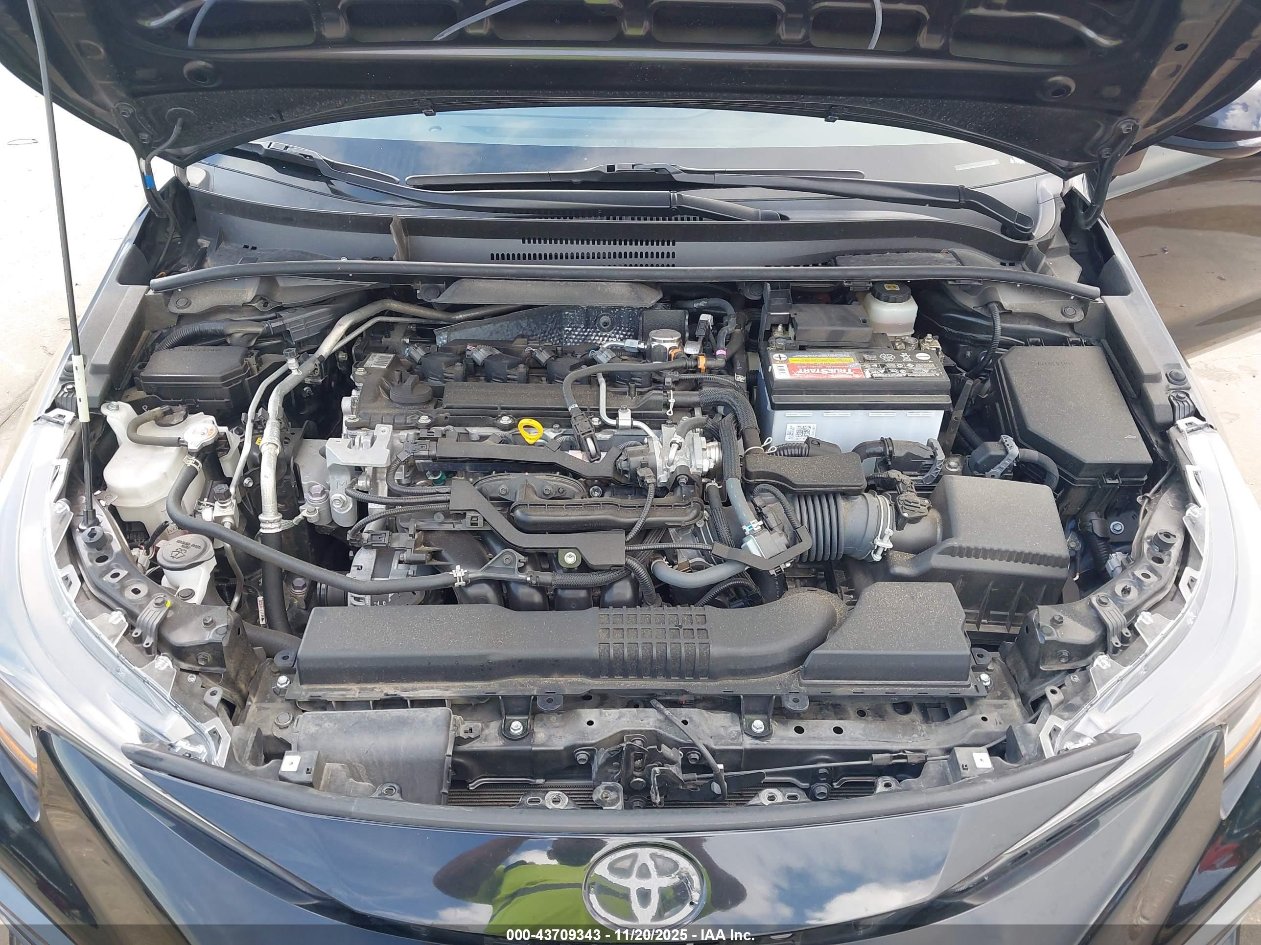 TOYOTA COROLLA image 10