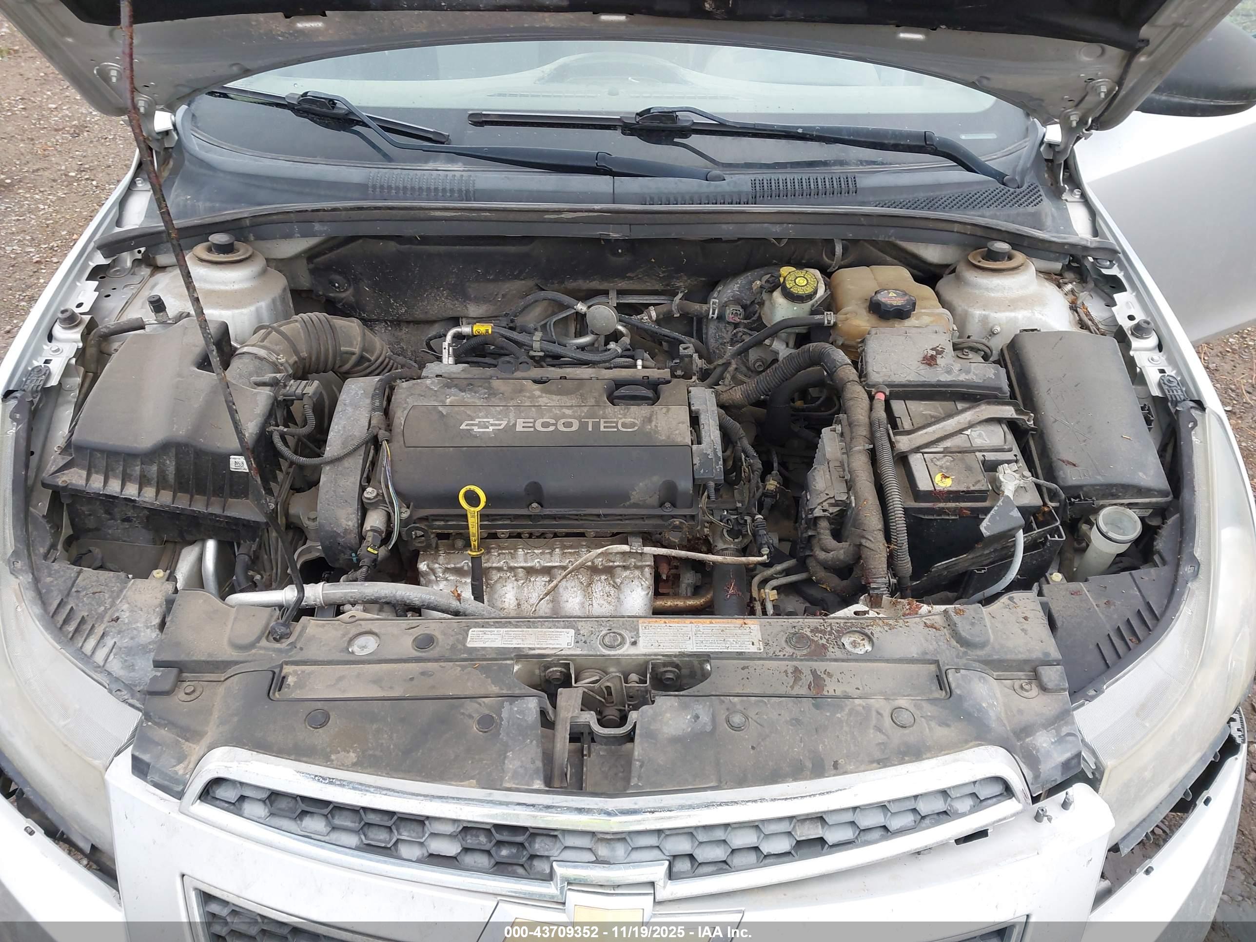 CHEVROLET CRUZE image 10