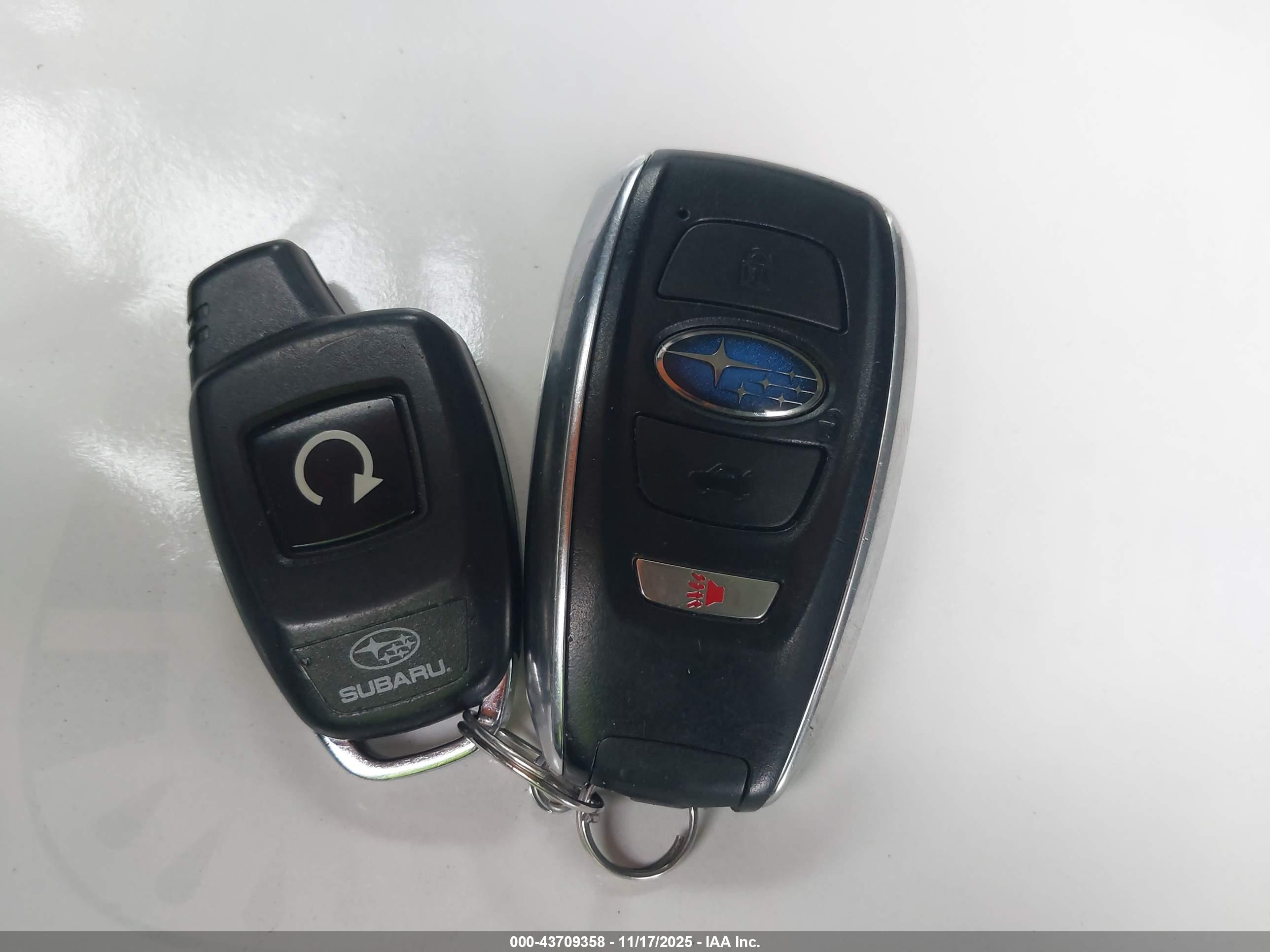 SUBARU OUTBACK image 11