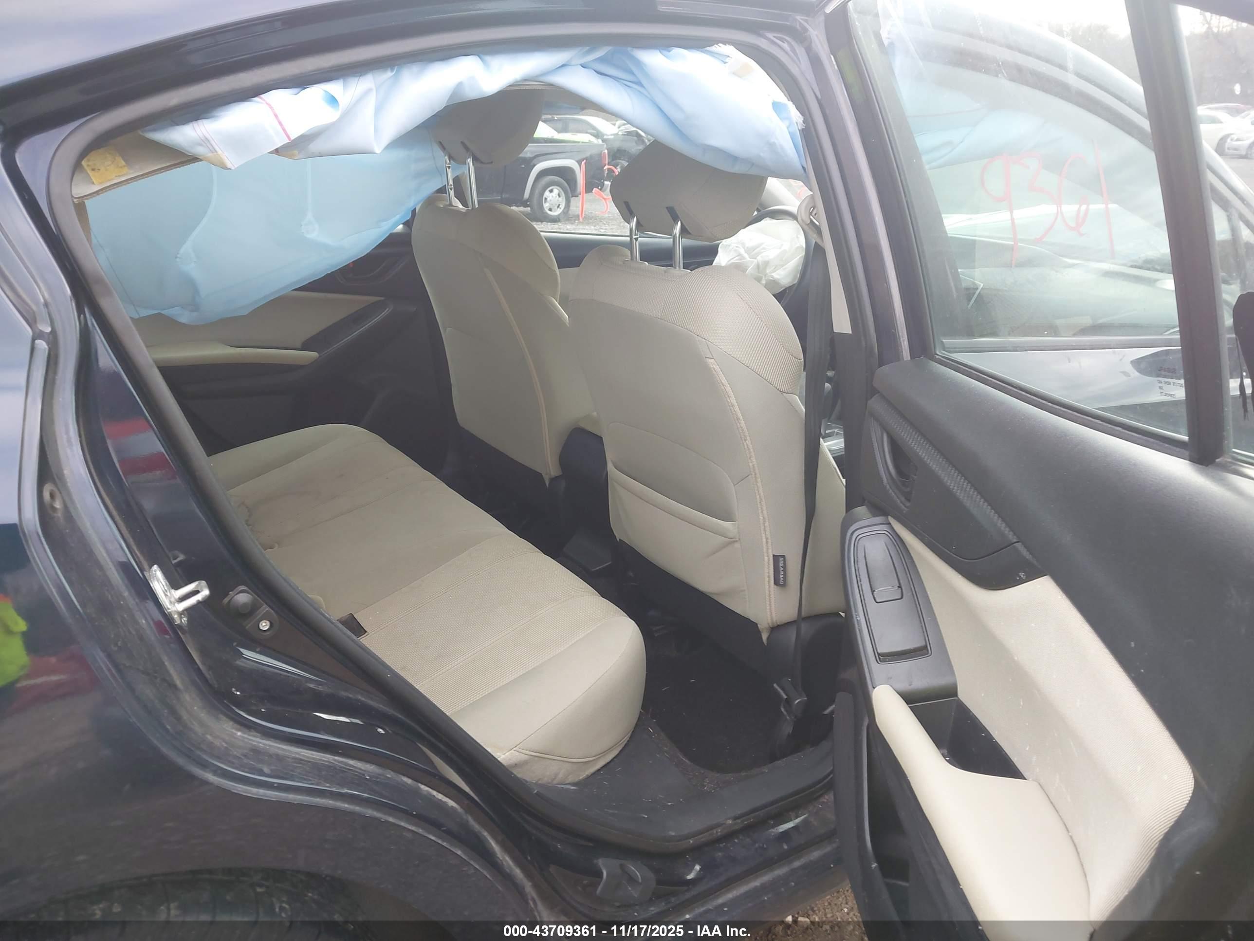 SUBARU IMPREZA image 8