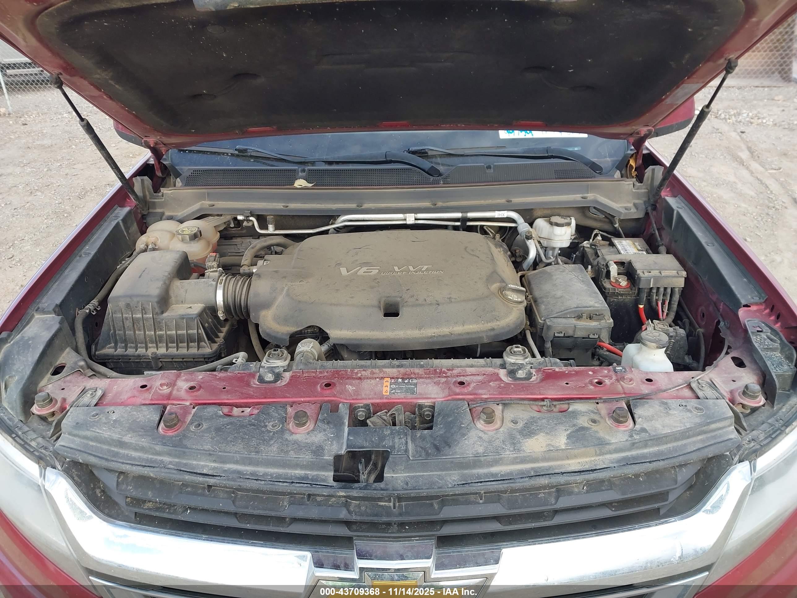 CHEVROLET COLORADO image 10