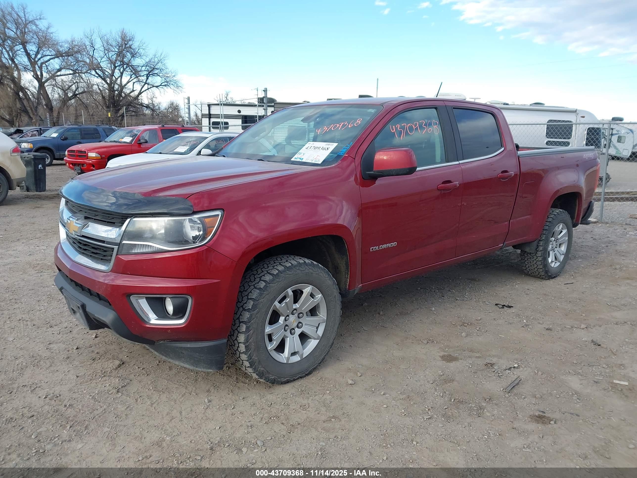 CHEVROLET COLORADO image 2