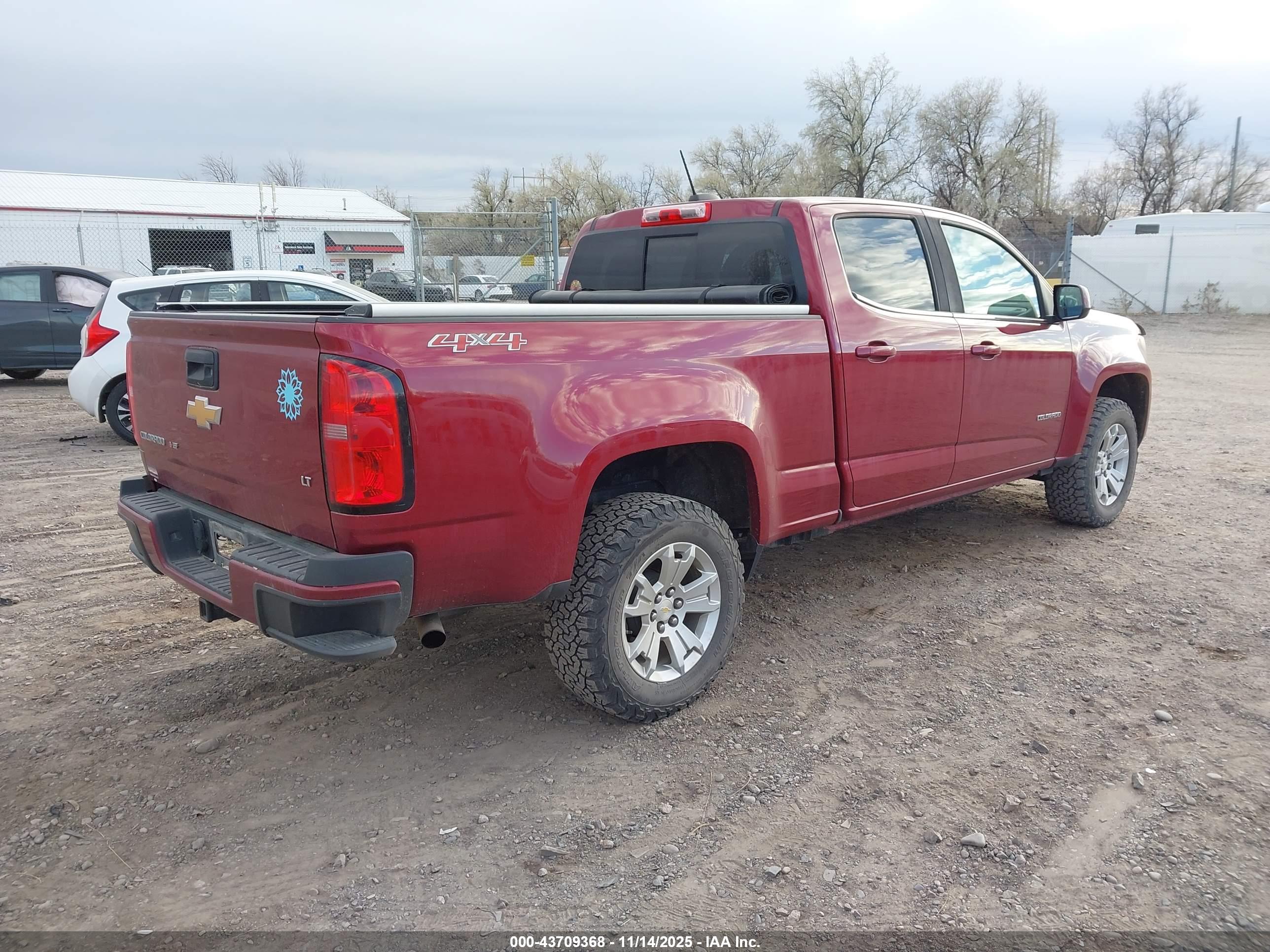 CHEVROLET COLORADO image 4