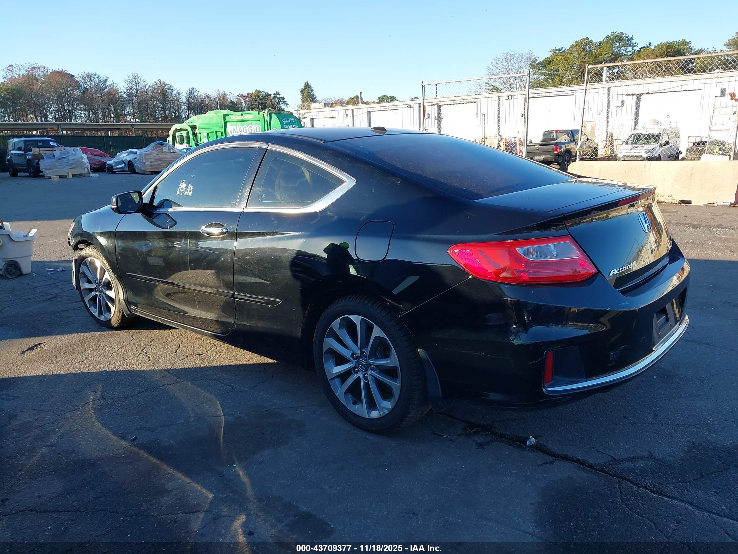 HONDA ACCORD image 3