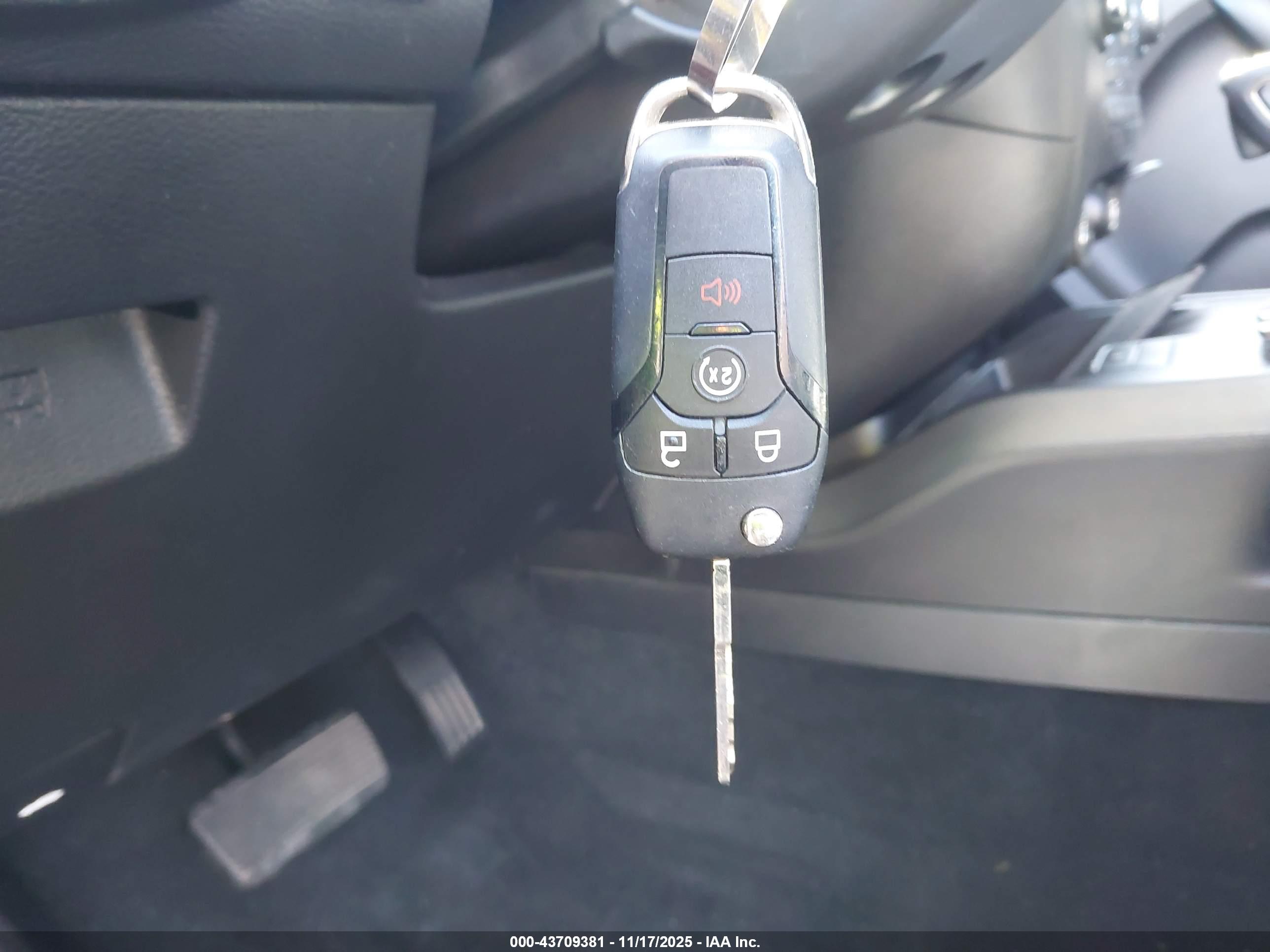 FORD RANGER image 11