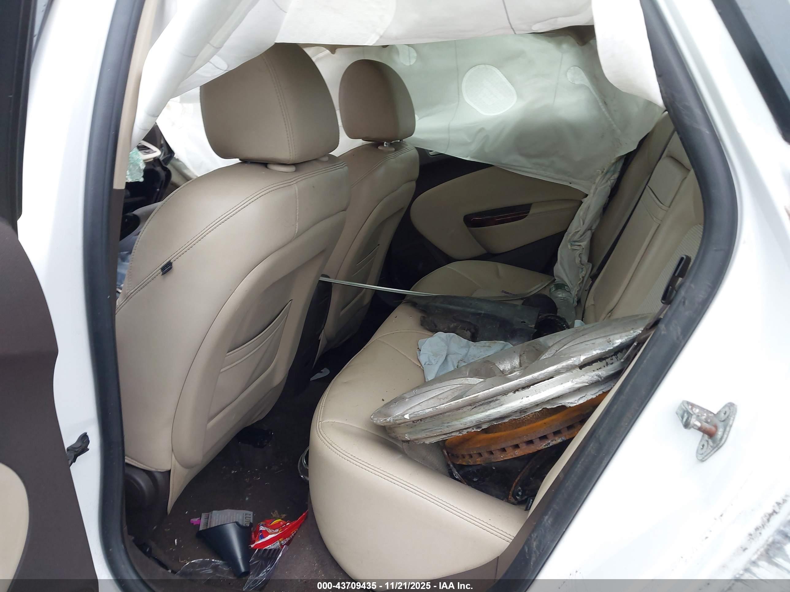 BUICK VERANO image 8