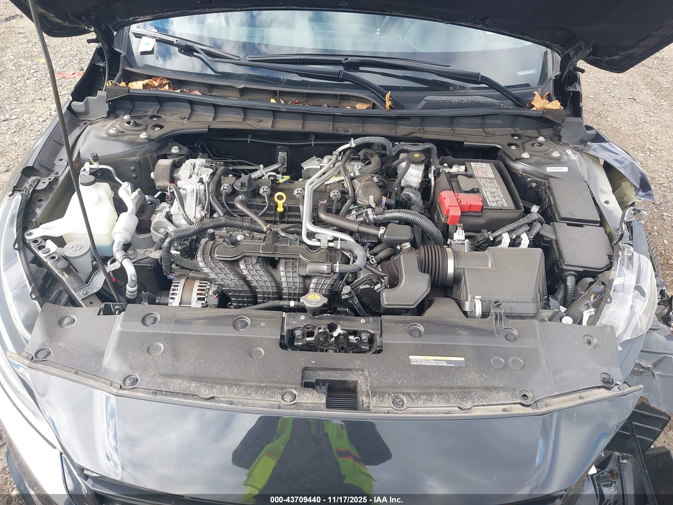 NISSAN ALTIMA image 10