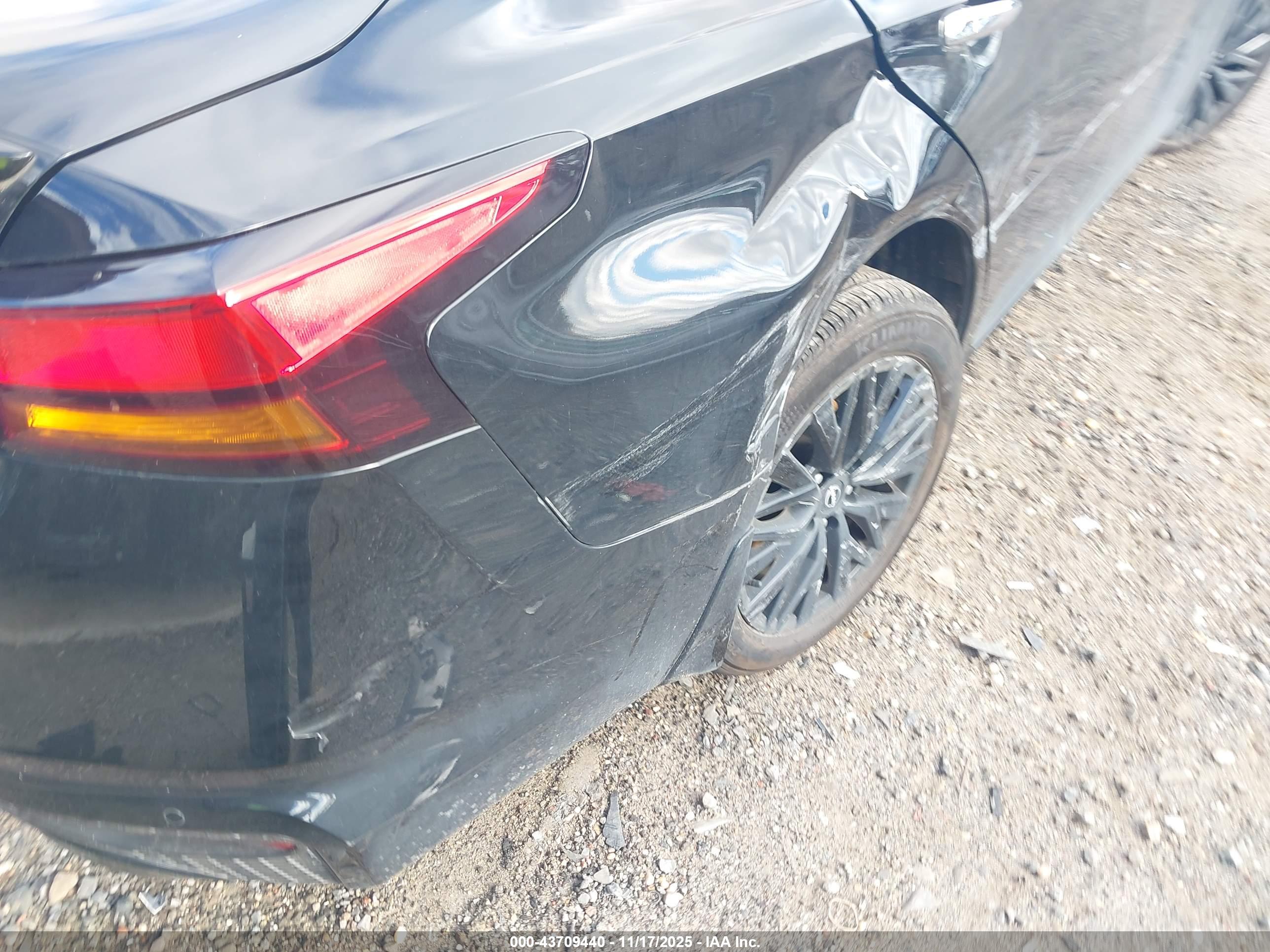 NISSAN ALTIMA image 6
