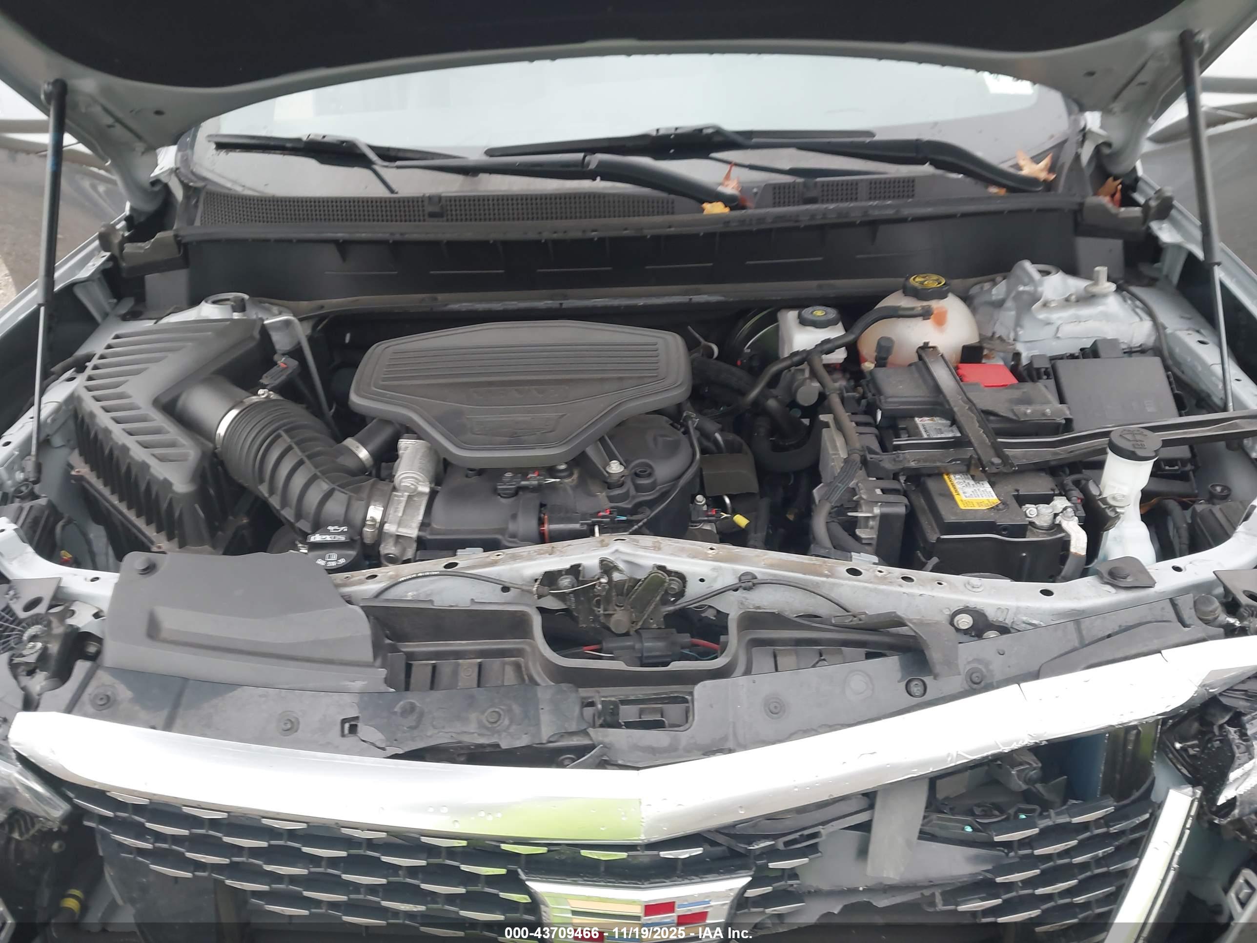 CADILLAC XT6 image 10