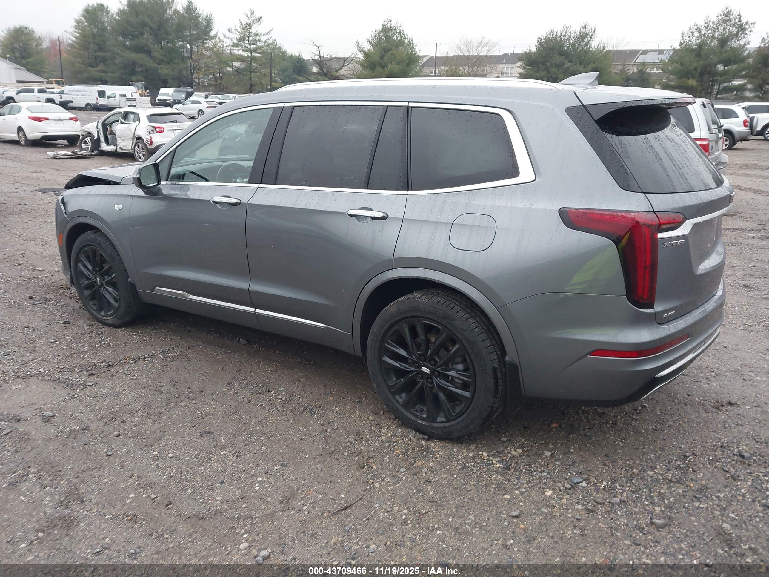 CADILLAC XT6 image 3
