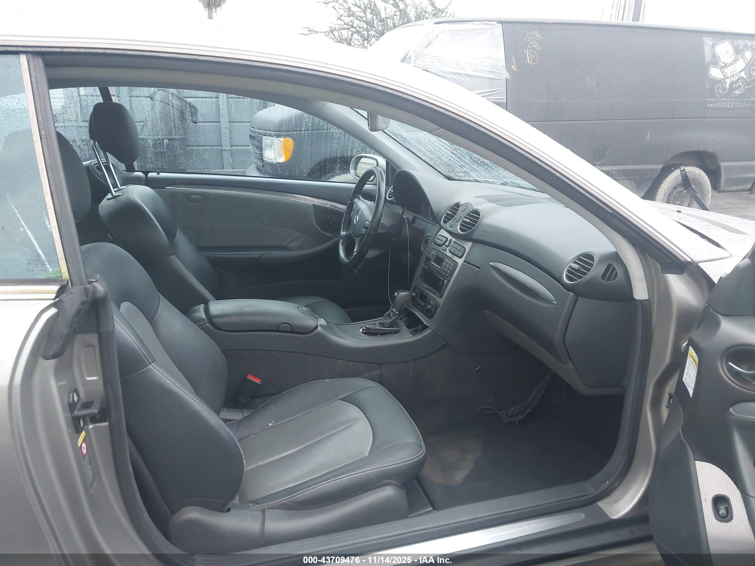MERCEDES-BENZ CLK image 5