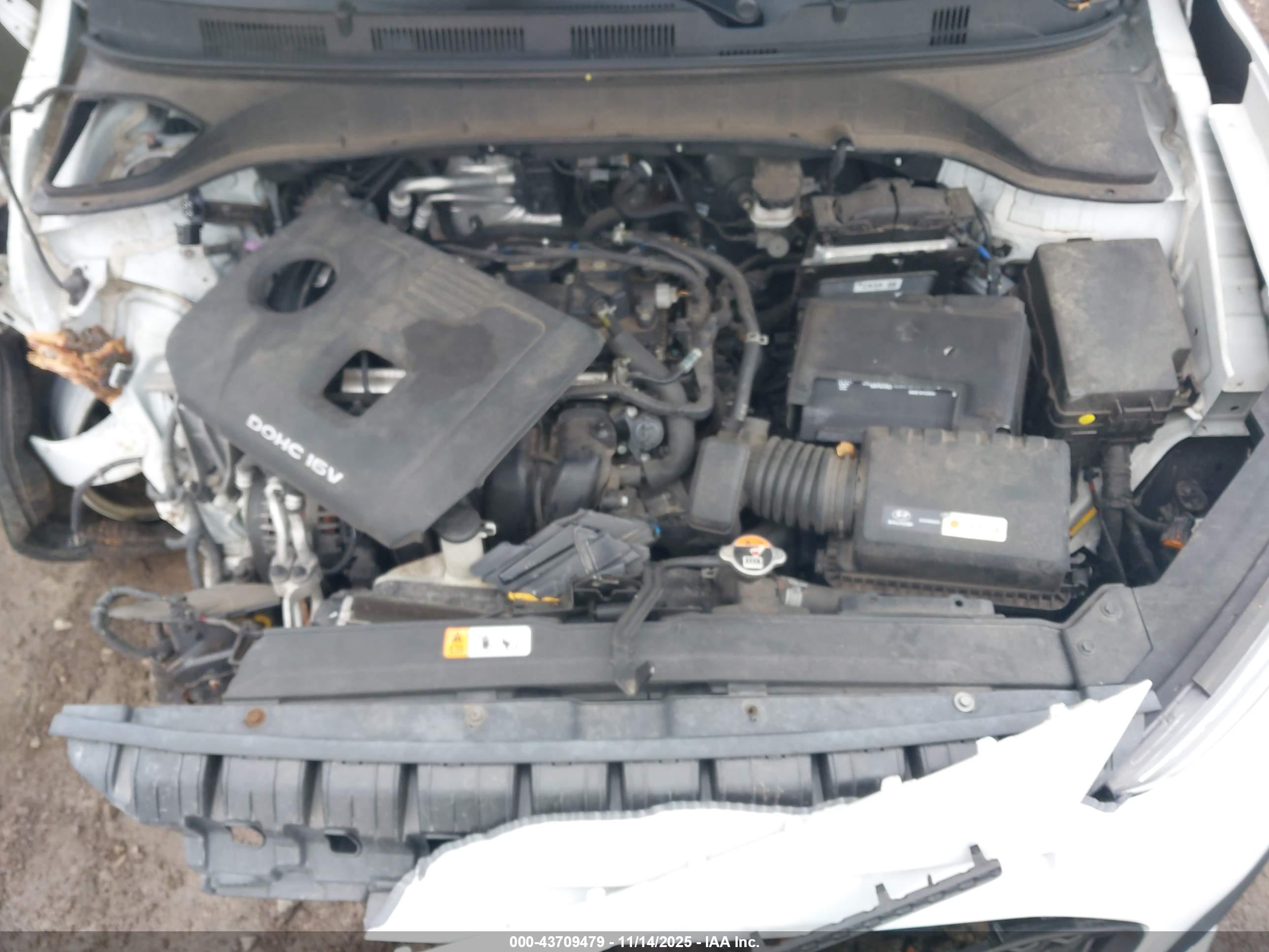 HYUNDAI KONA image 10