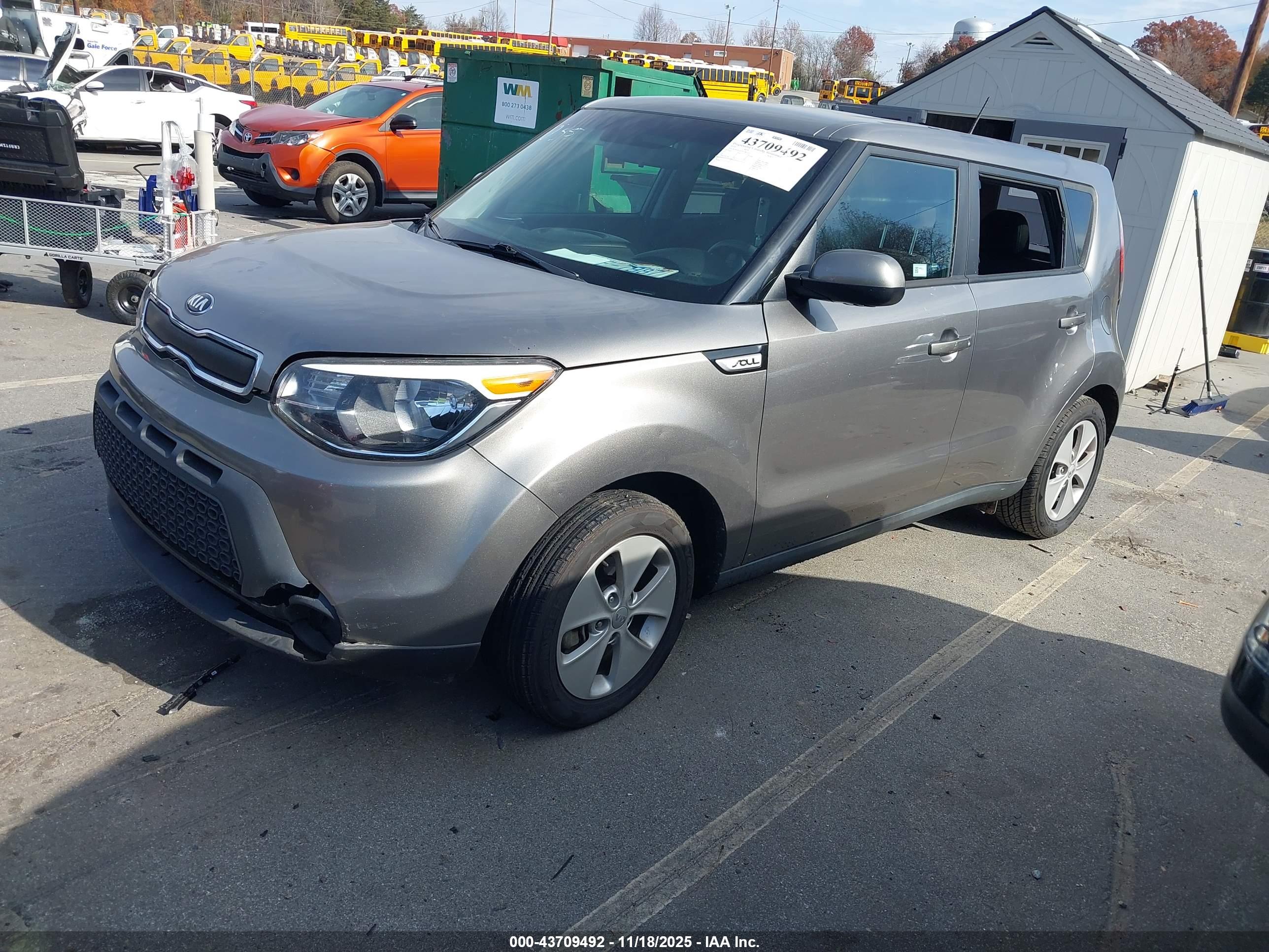 KIA SOUL image 2