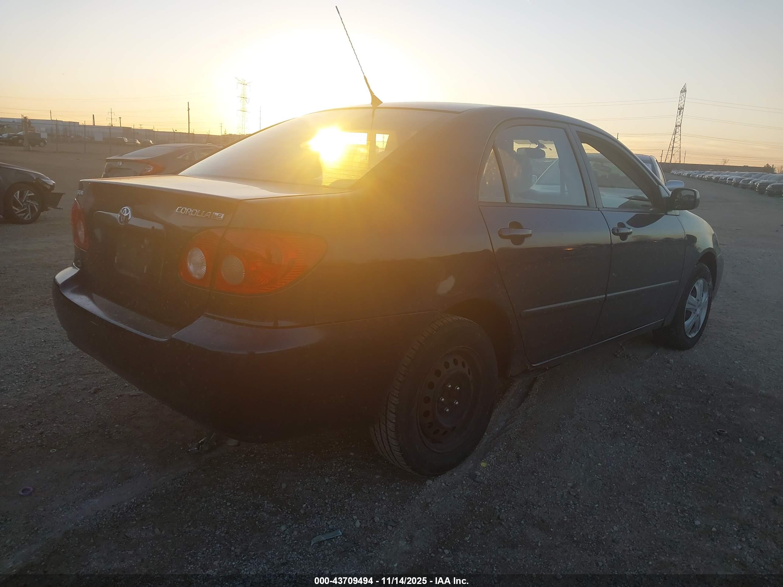 TOYOTA COROLLA image 4