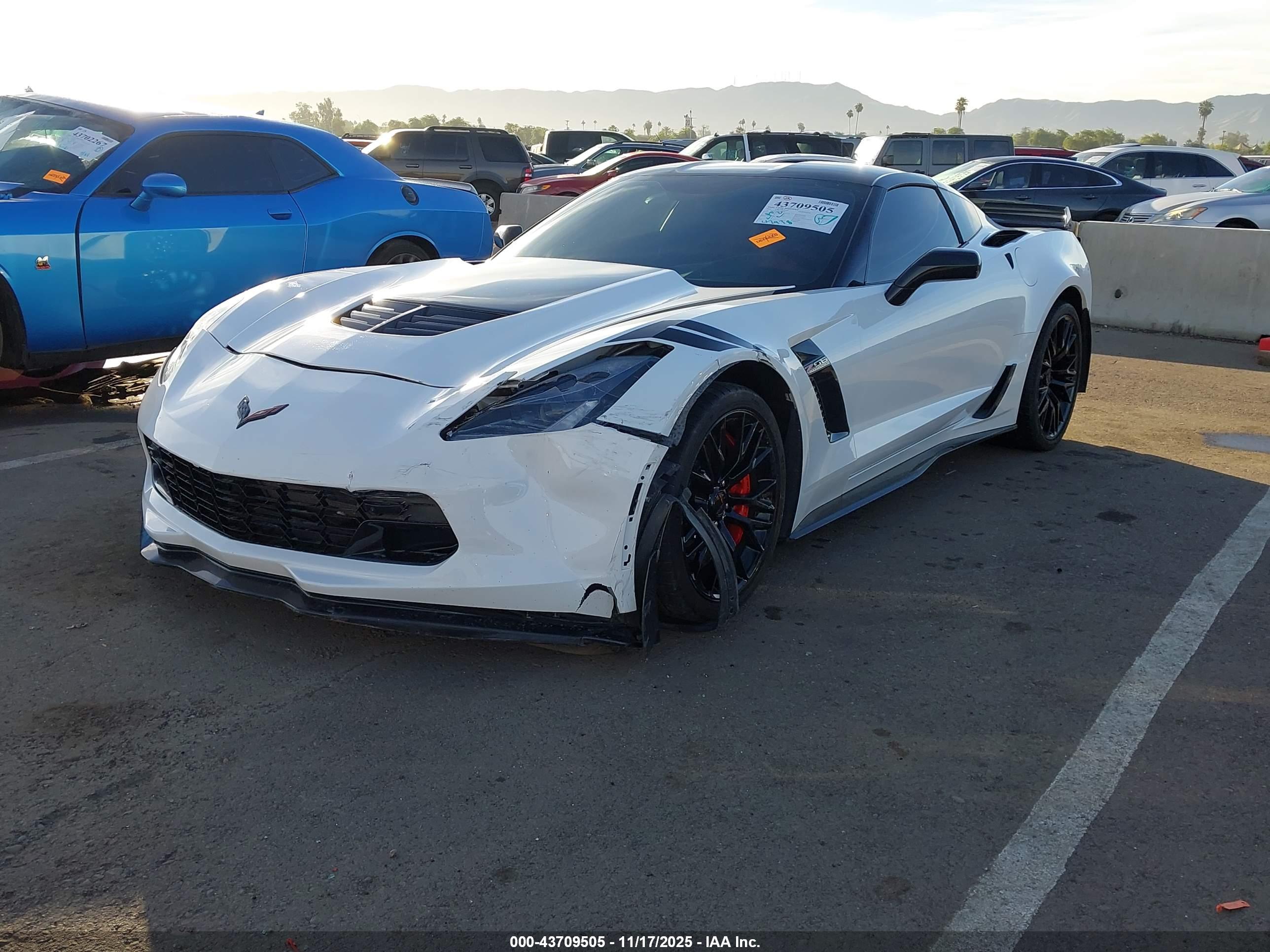 CHEVROLET CORVETTE image 2